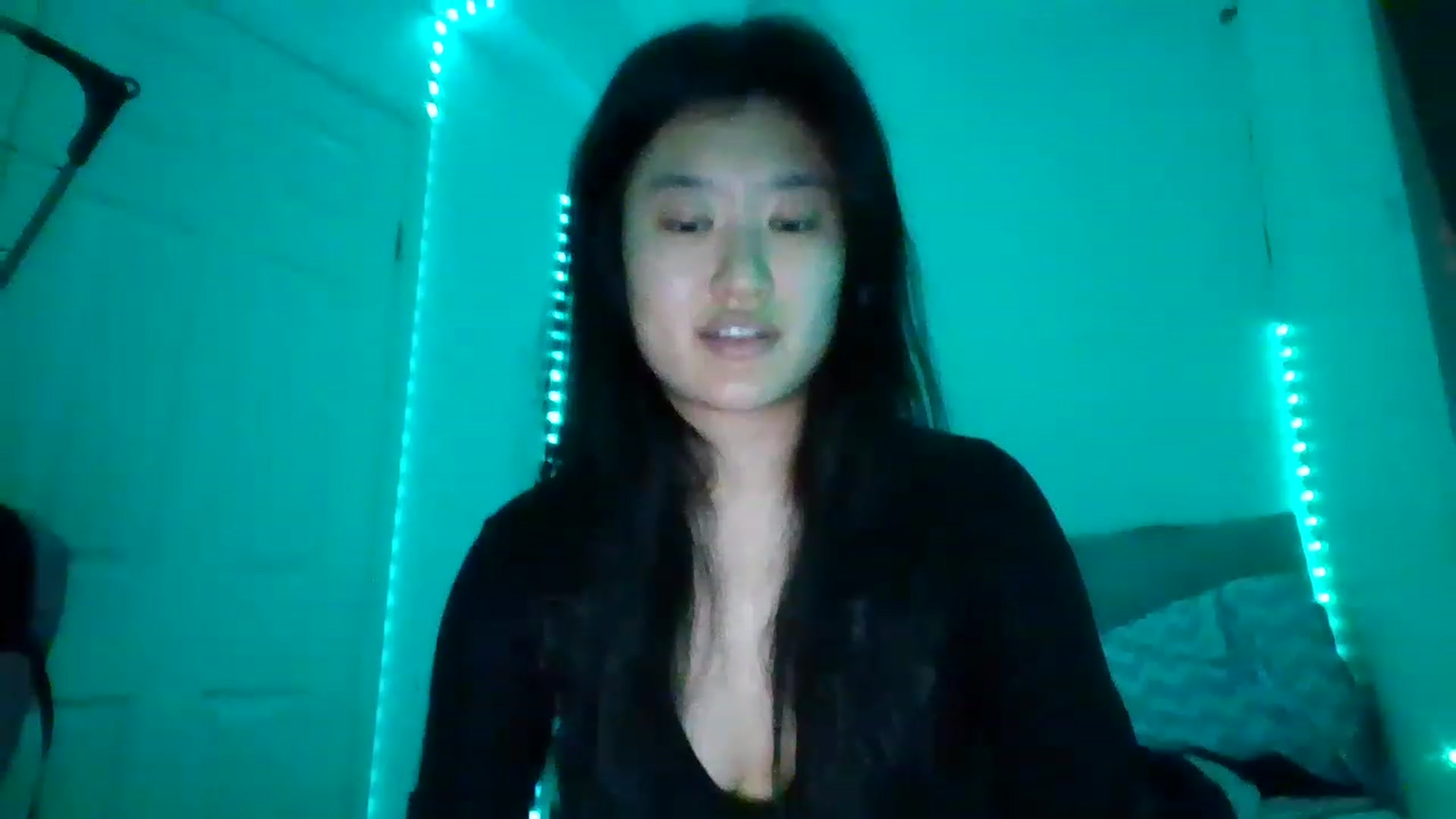 Gallery image thumbnail from Blazinazn420_'s myfreecams stream on, 01/22/2023, 21:20 image 4 of 20
