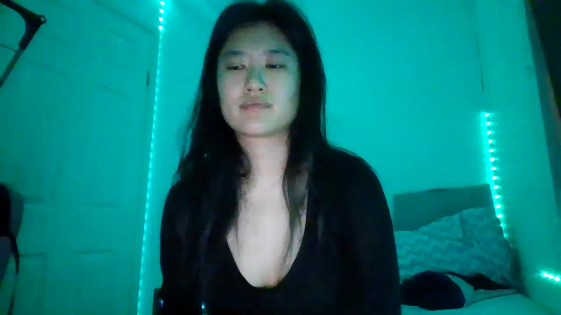 Gallery image thumbnail from Blazinazn420_'s myfreecams stream on, 01/22/2023, 21:20 image 8 of 20