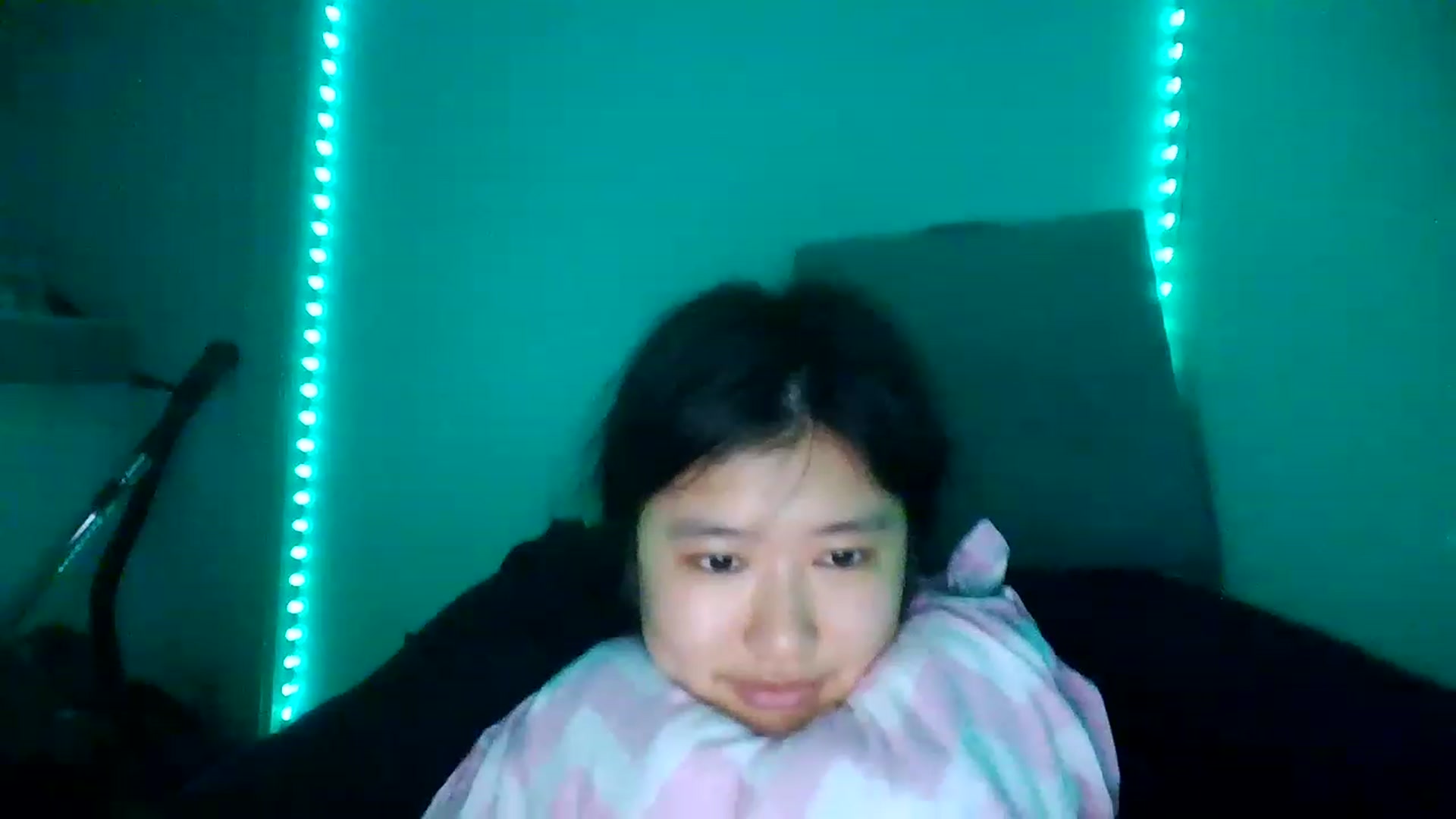 Gallery image thumbnail from Blazinazn420_'s myfreecams stream on, 01/31/2023, 05:15 image 16 of 20