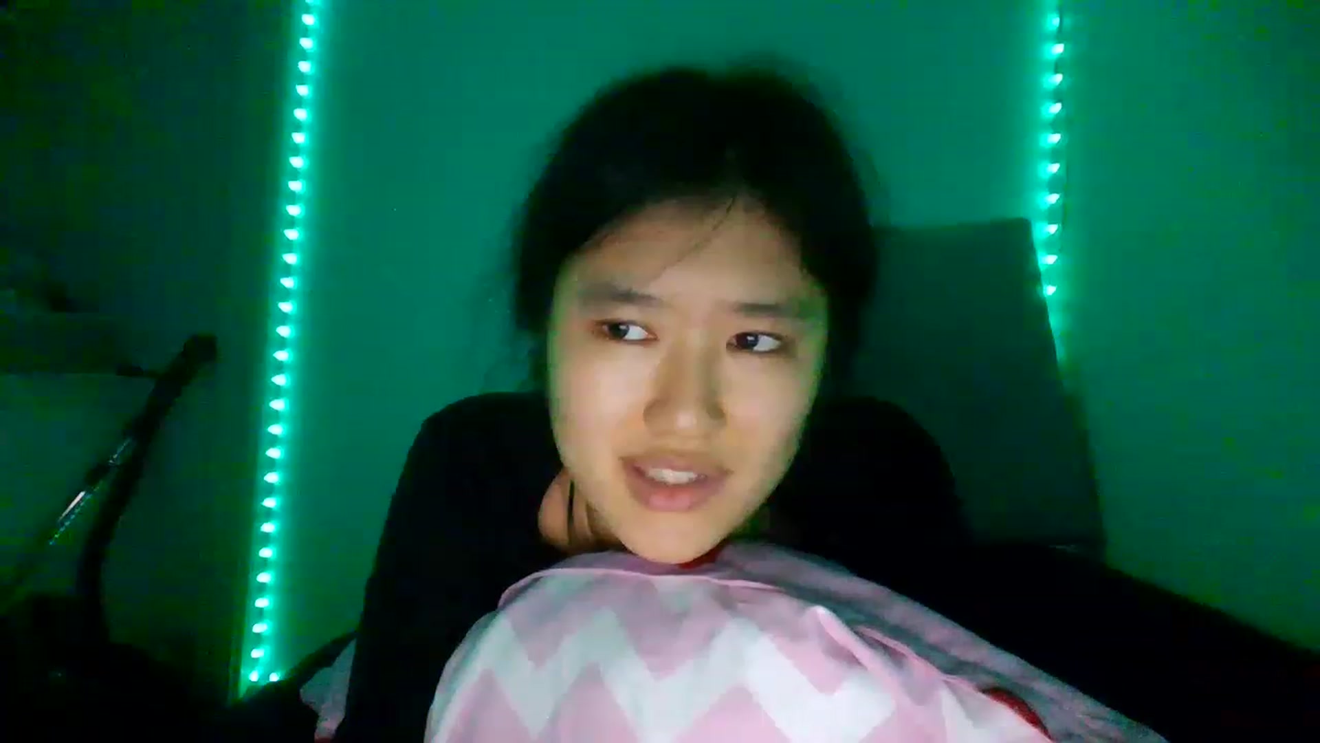 Gallery image thumbnail from Blazinazn420_'s myfreecams stream on, 01/31/2023, 05:15 image 15 of 20