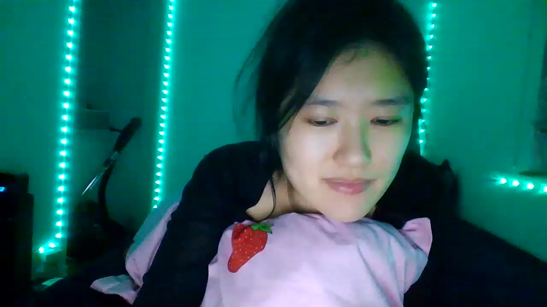 Gallery image thumbnail from Blazinazn420_'s myfreecams stream on, 01/31/2023, 06:06 image 8 of 20