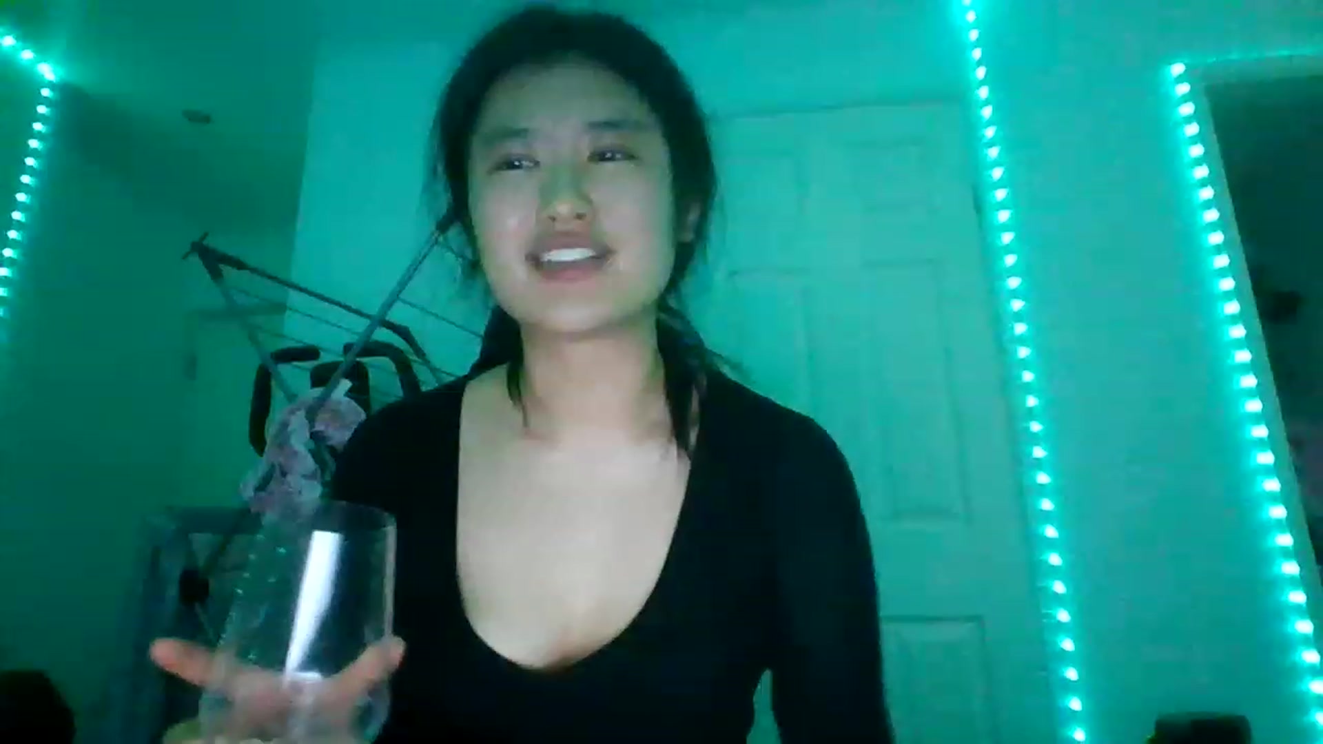 Gallery image thumbnail from Blazinazn420_'s myfreecams stream on, 01/31/2023, 12:14 image 4 of 20