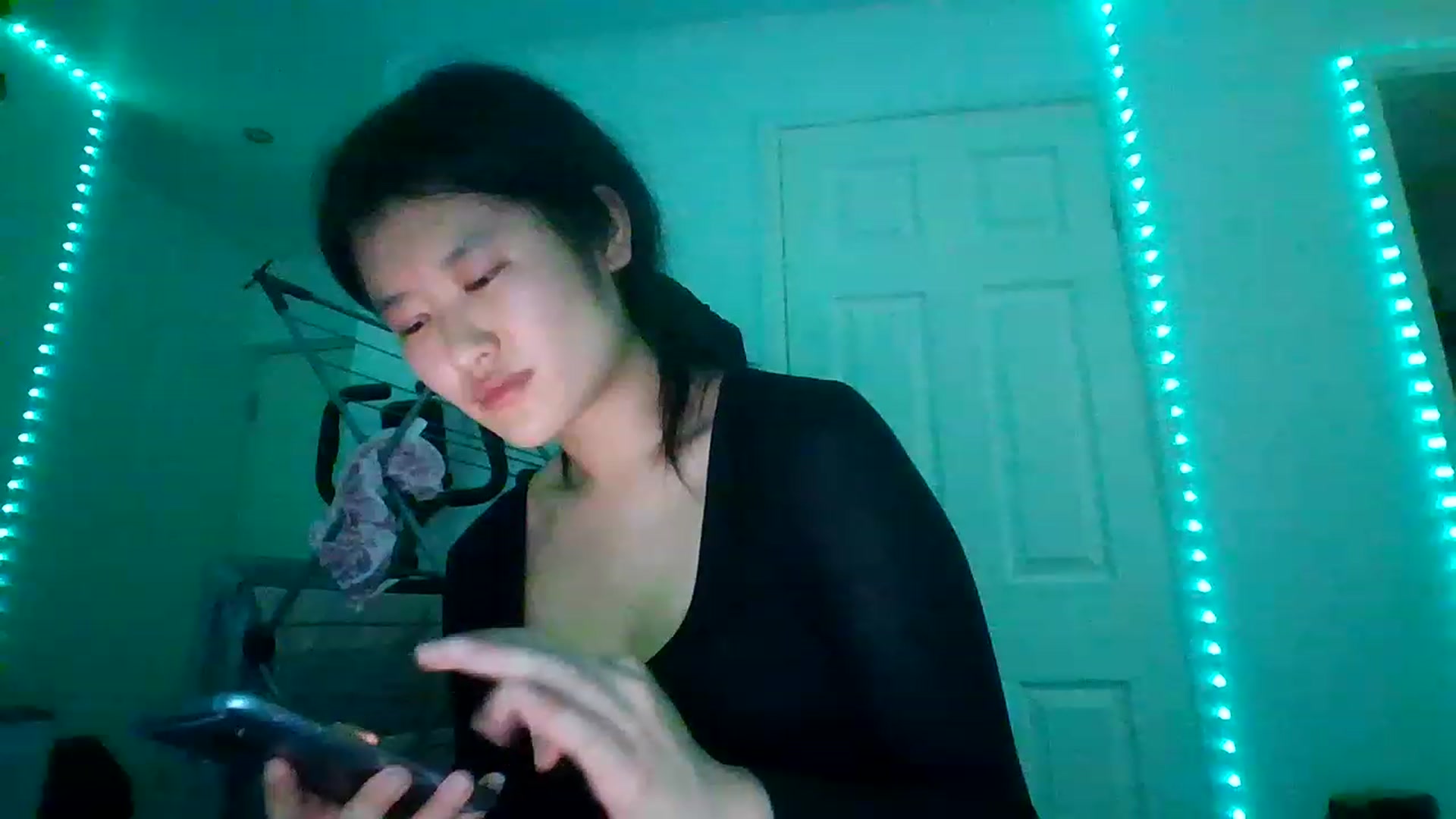 Gallery image thumbnail from Blazinazn420_'s myfreecams stream on, 01/31/2023, 12:14 image 7 of 20