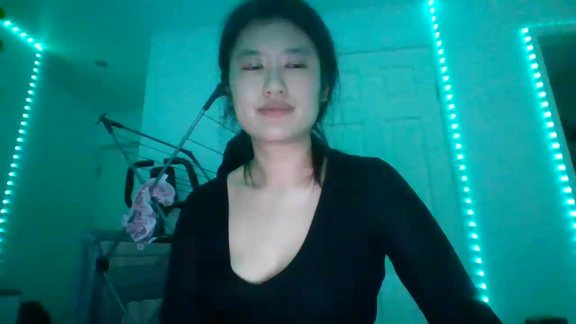 Gallery image thumbnail from Blazinazn420_'s myfreecams stream on, 01/31/2023, 12:14 image 6 of 20