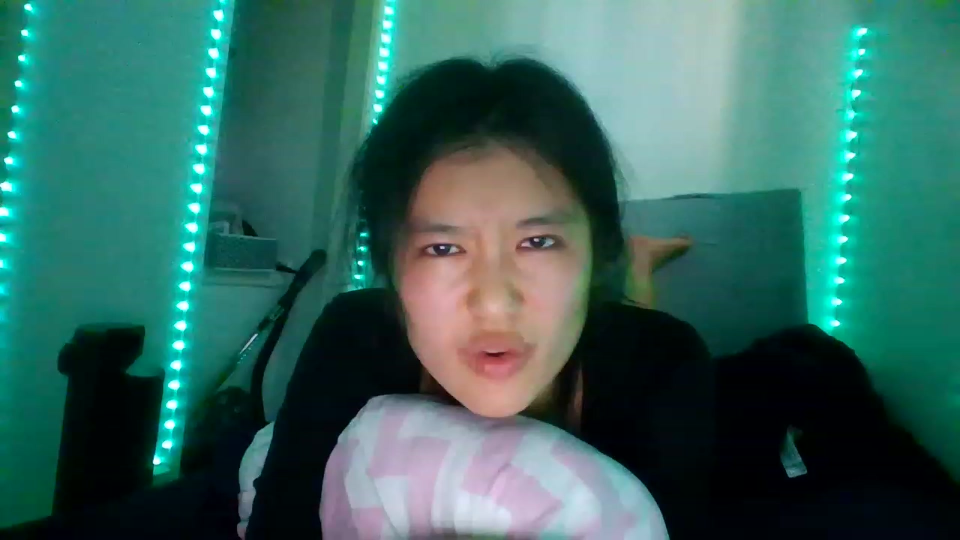 Gallery image thumbnail from Blazinazn420_'s myfreecams stream on, 01/31/2023, 12:14 image 13 of 20