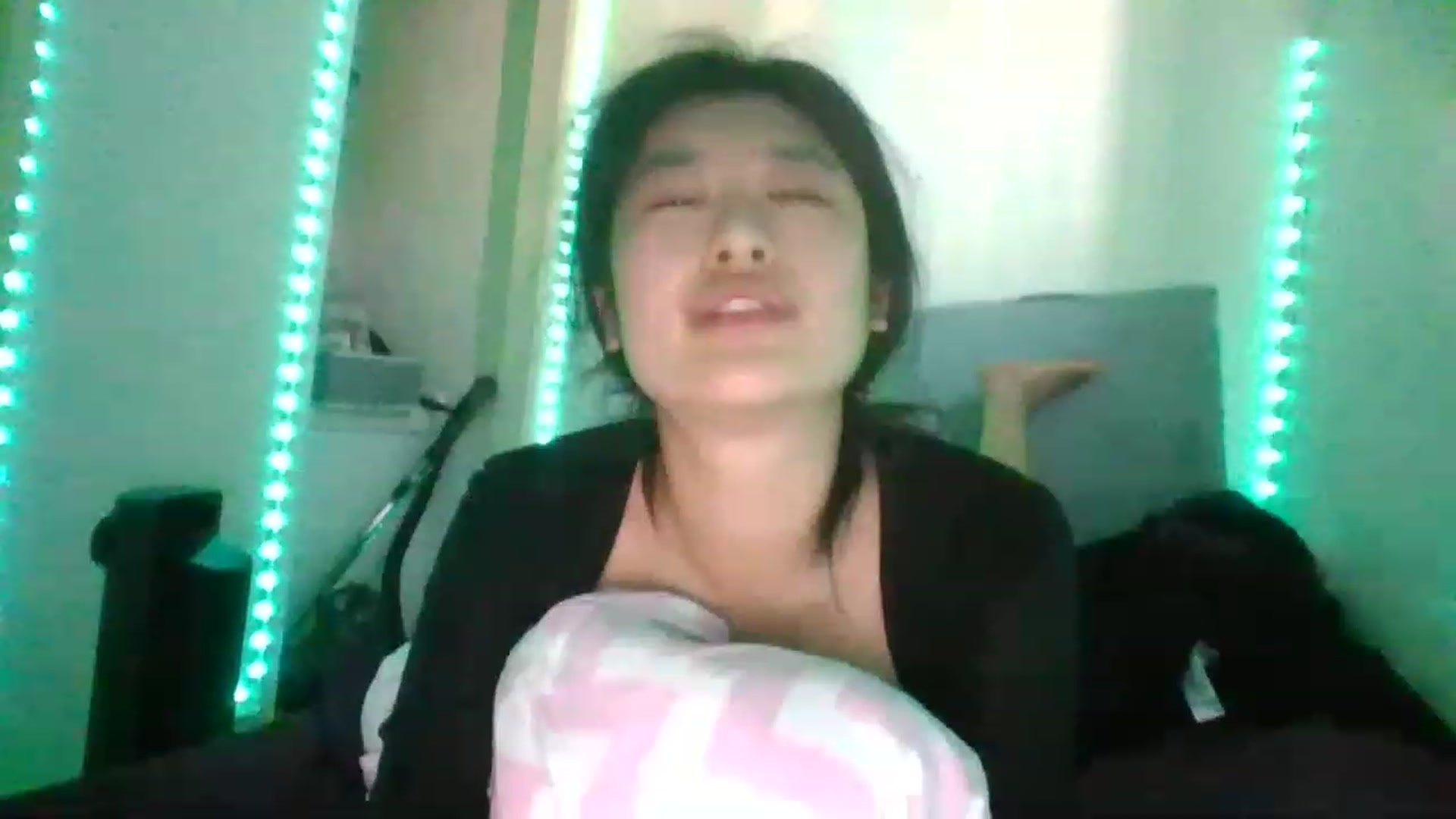 Gallery image thumbnail from Blazinazn420_'s myfreecams stream on, 01/31/2023, 12:14 image 11 of 20
