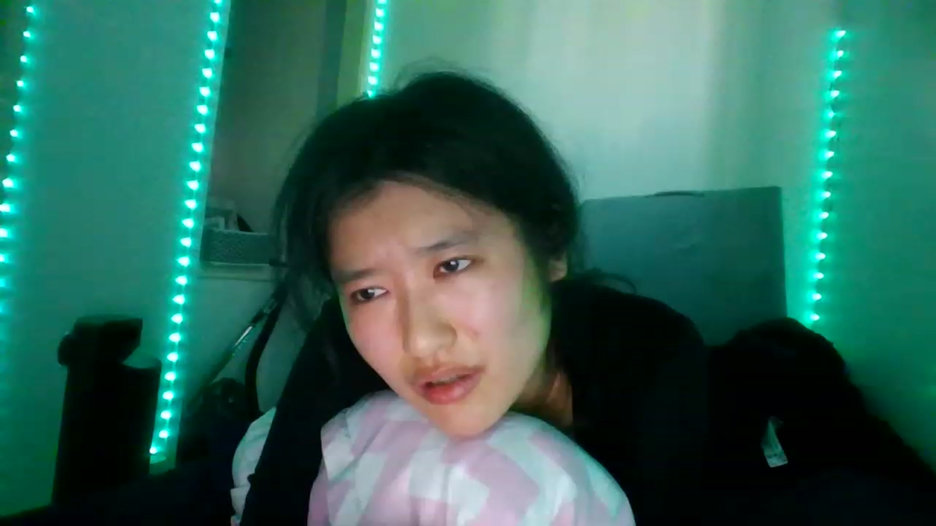 Gallery image thumbnail from Blazinazn420_'s myfreecams stream on, 01/31/2023, 12:14 image 12 of 20