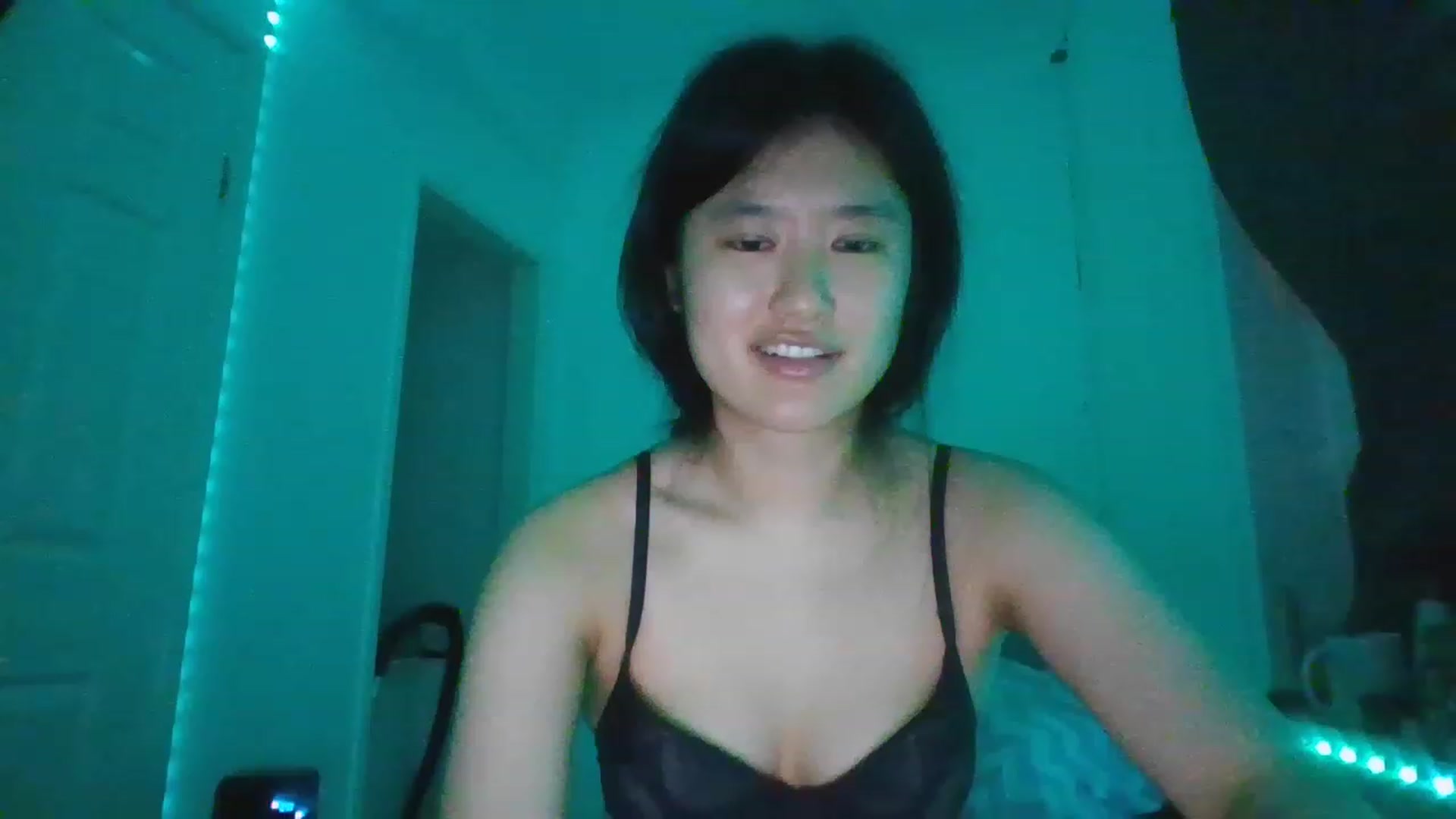 Gallery image thumbnail from Blazinazn420_'s myfreecams stream on, 02/03/2023, 07:11 image 1 of 20