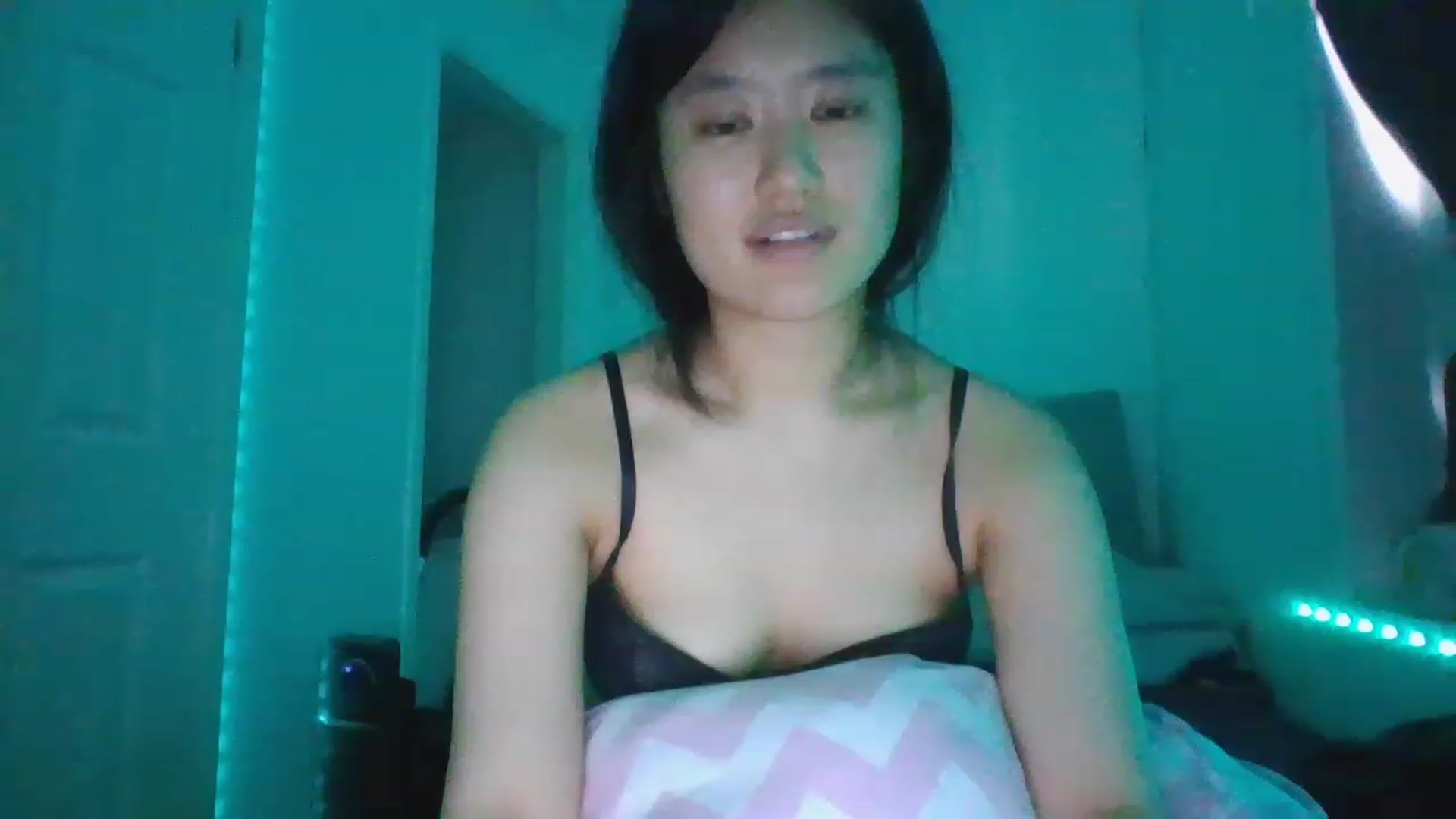 Gallery image thumbnail from Blazinazn420_'s myfreecams stream on, 02/03/2023, 08:55 image 14 of 20