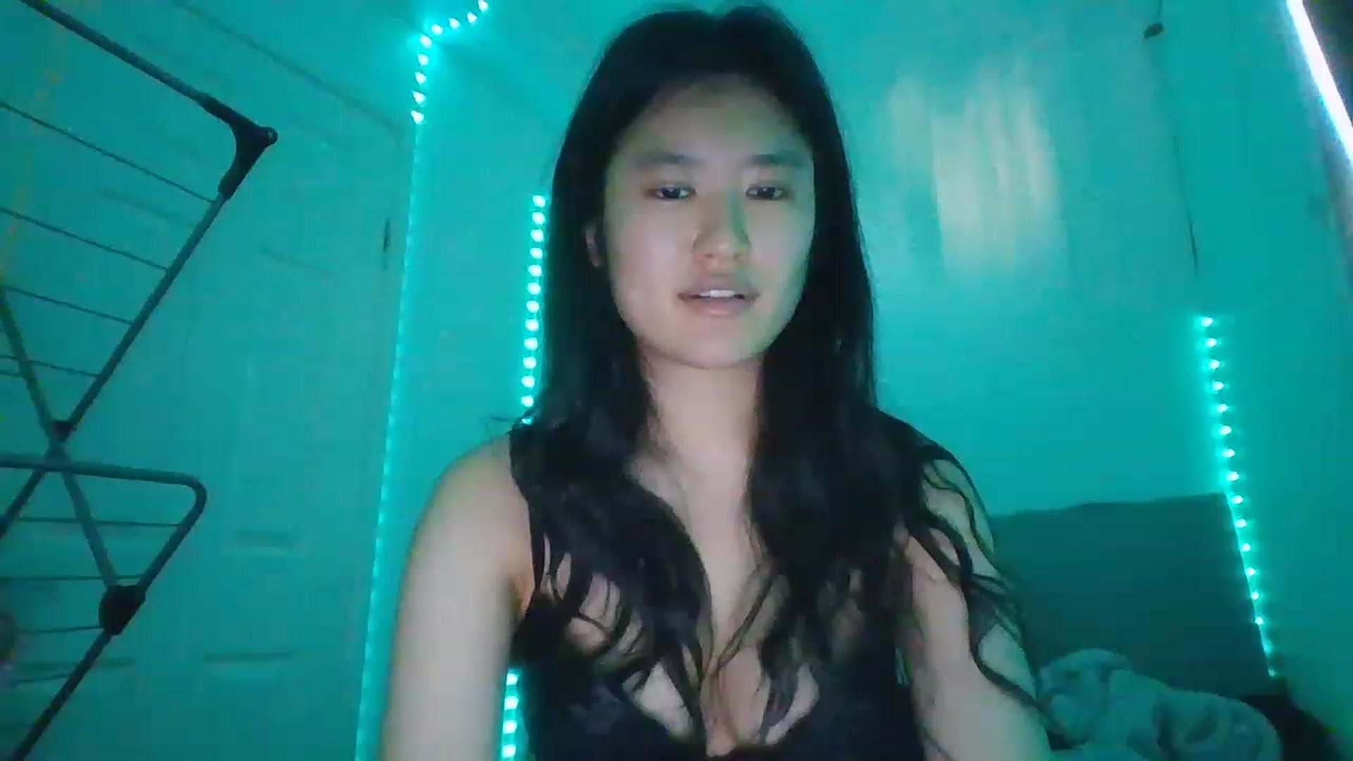 Gallery image thumbnail from Blazinazn420_'s myfreecams stream on, 02/06/2023, 11:03 image 13 of 20