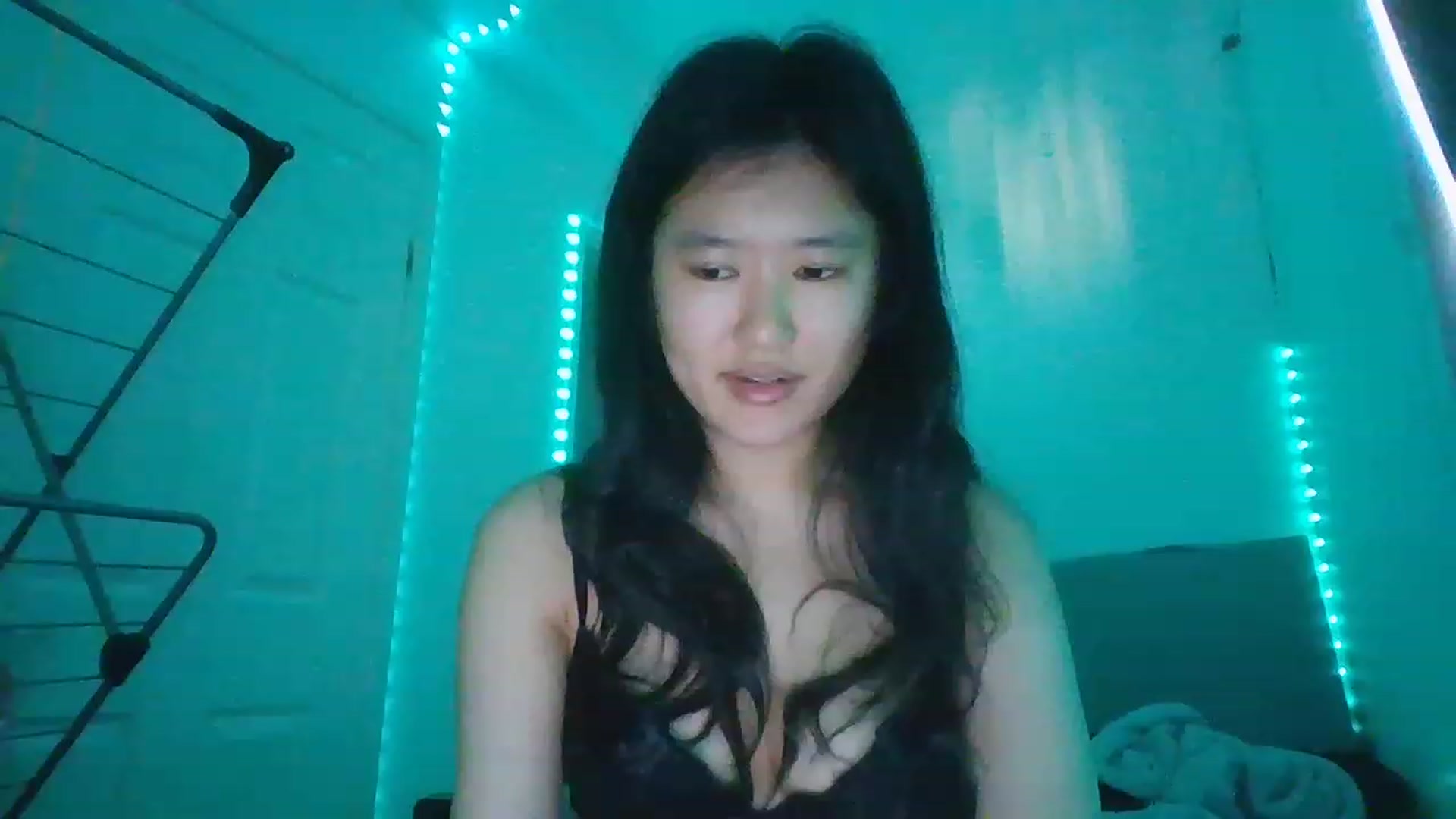 Gallery image thumbnail from Blazinazn420_'s myfreecams stream on, 02/06/2023, 11:03 image 11 of 20