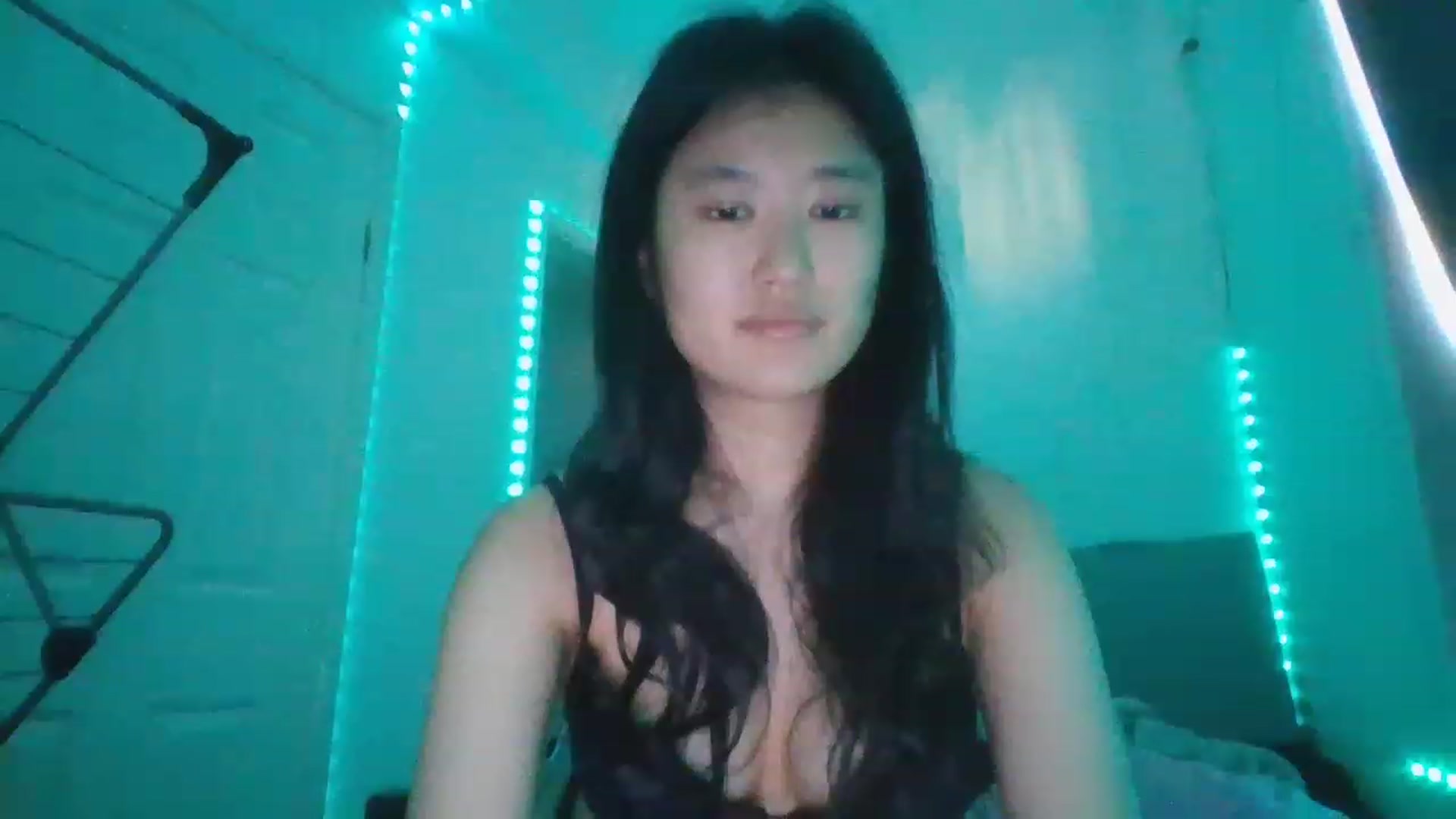 Gallery image thumbnail from Blazinazn420_'s myfreecams stream on, 02/06/2023, 11:03 image 19 of 20