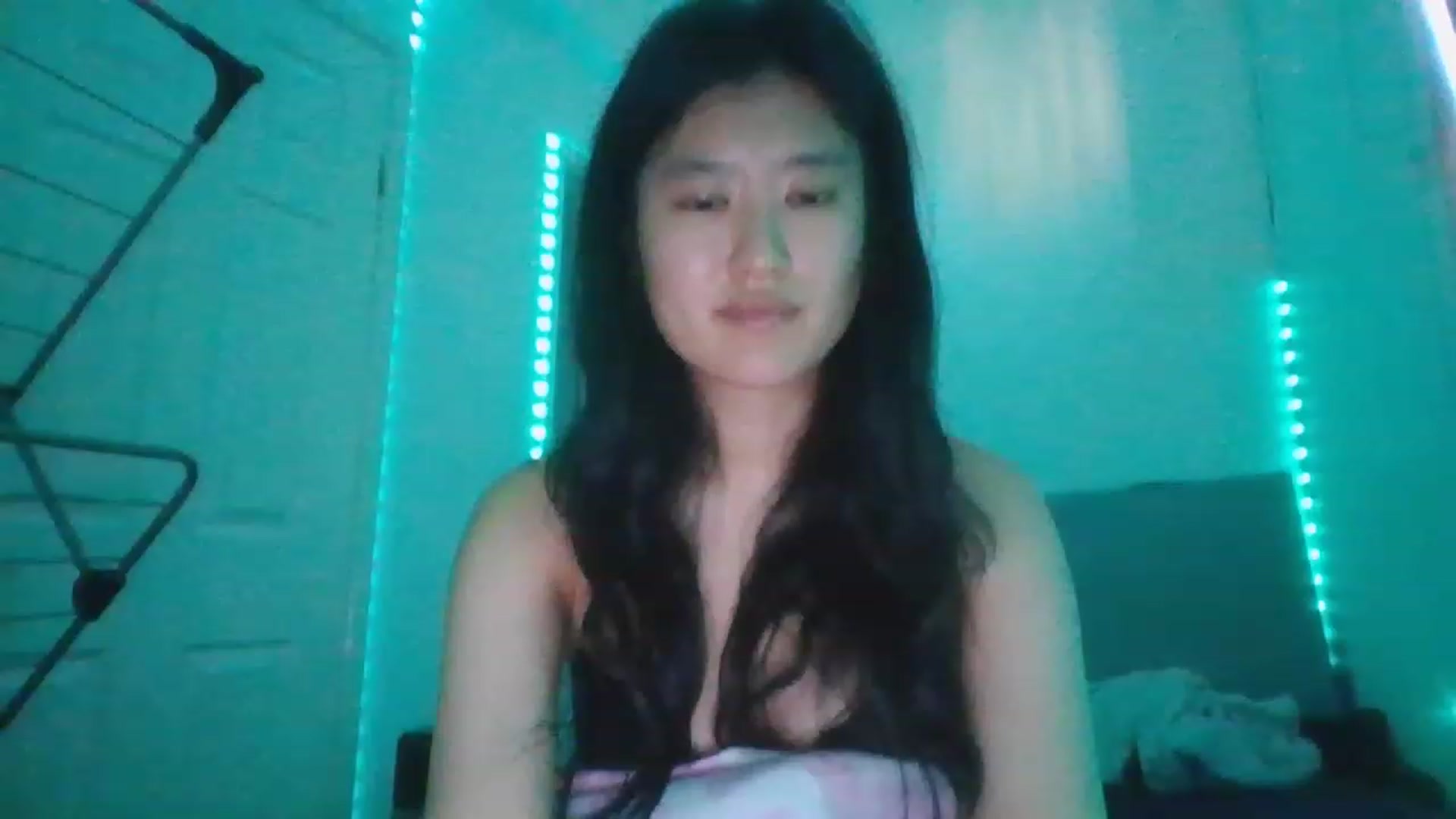 Gallery image thumbnail from Blazinazn420_'s myfreecams stream on, 02/06/2023, 13:19 image 2 of 20