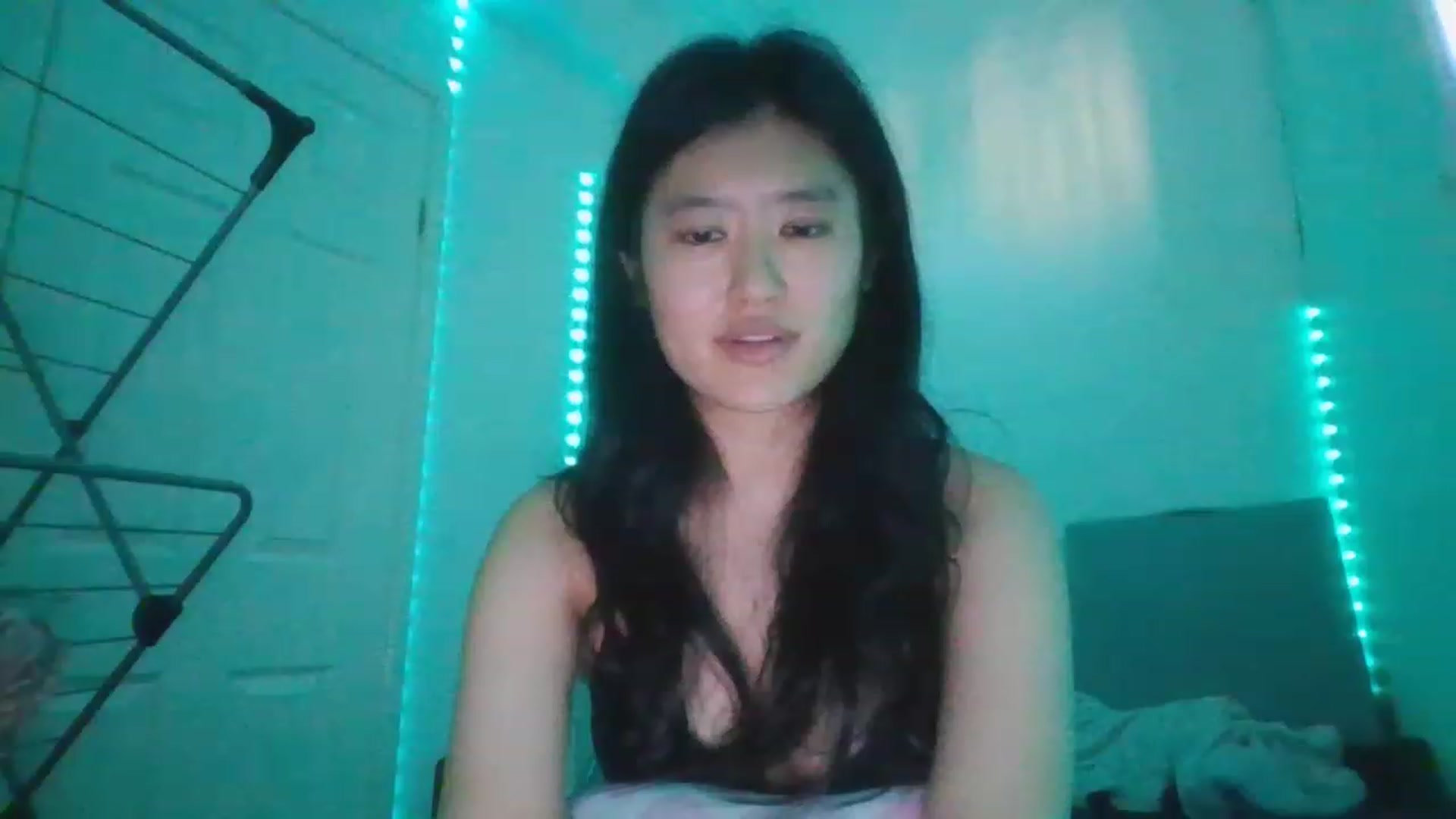 Gallery image thumbnail from Blazinazn420_'s myfreecams stream on, 02/06/2023, 13:19 image 4 of 20
