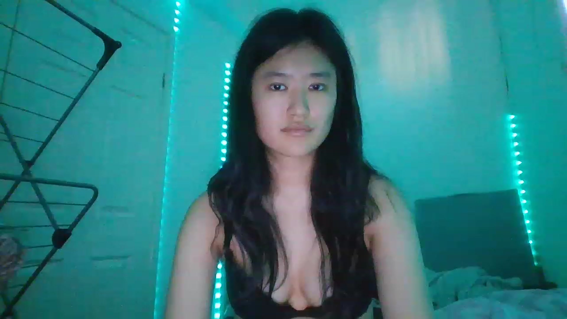 Gallery image thumbnail from Blazinazn420_'s myfreecams stream on, 02/06/2023, 13:19 image 15 of 20