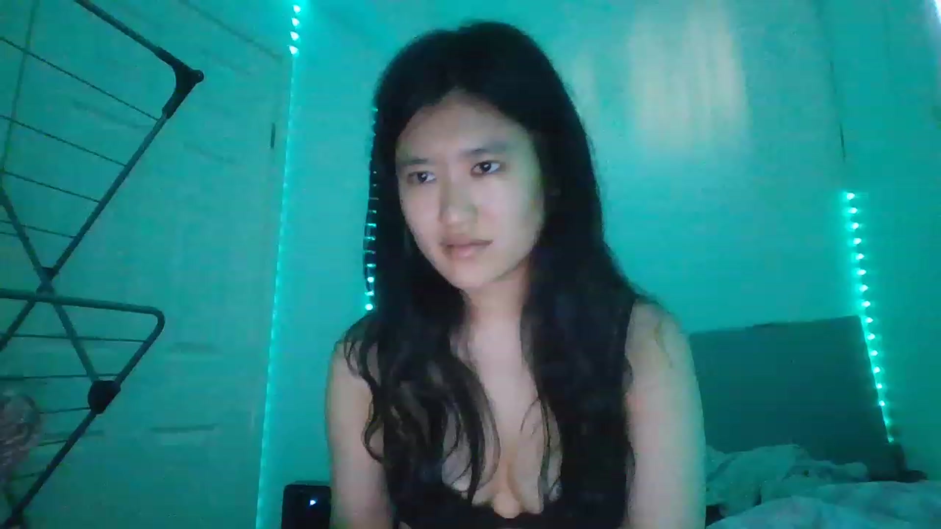 Gallery image thumbnail from Blazinazn420_'s myfreecams stream on, 02/06/2023, 13:19 image 17 of 20