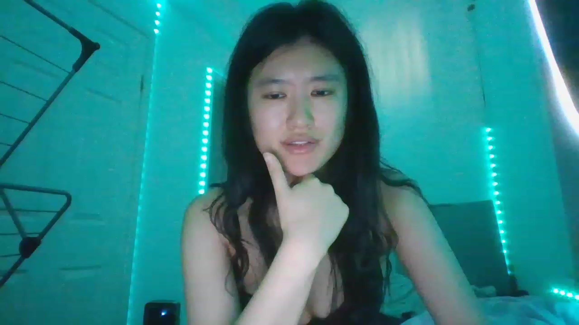 Gallery image thumbnail from Blazinazn420_'s myfreecams stream on, 02/06/2023, 13:19 image 8 of 20
