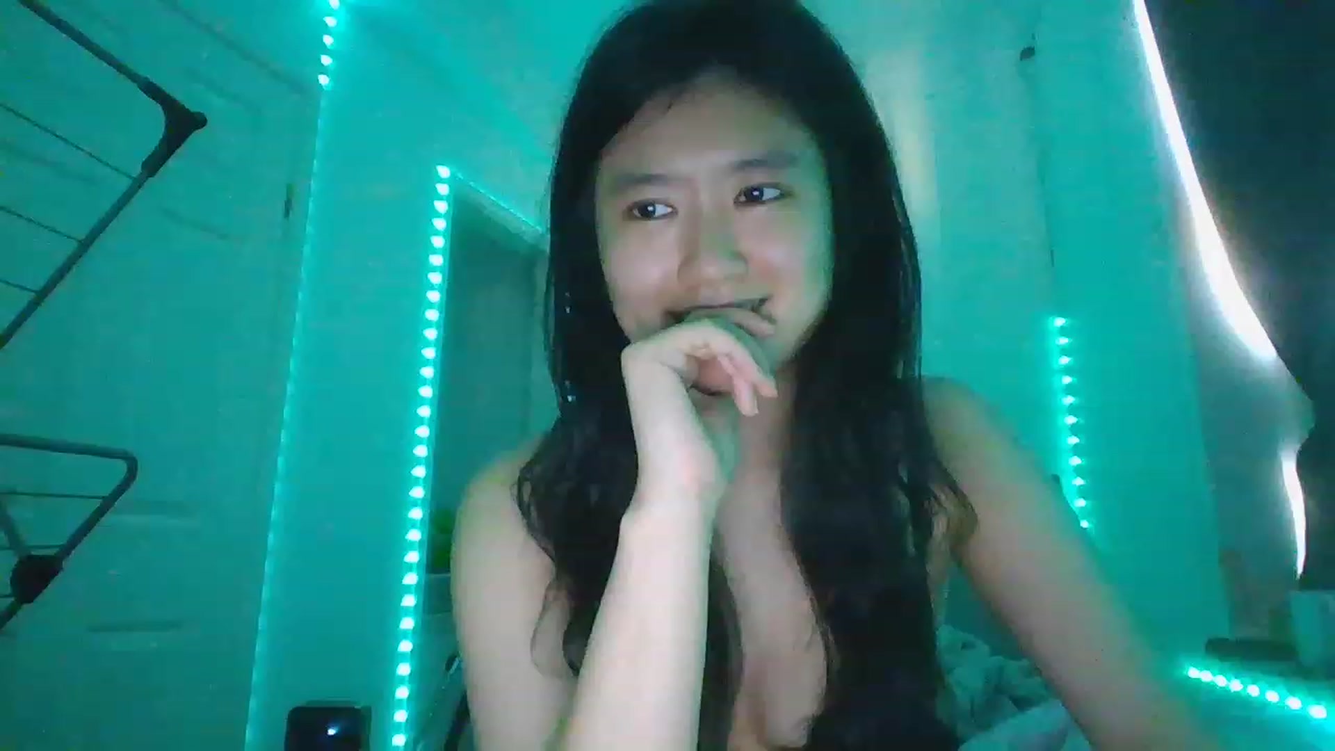 Gallery image thumbnail from Blazinazn420_'s myfreecams stream on, 02/06/2023, 14:23 image 2 of 20