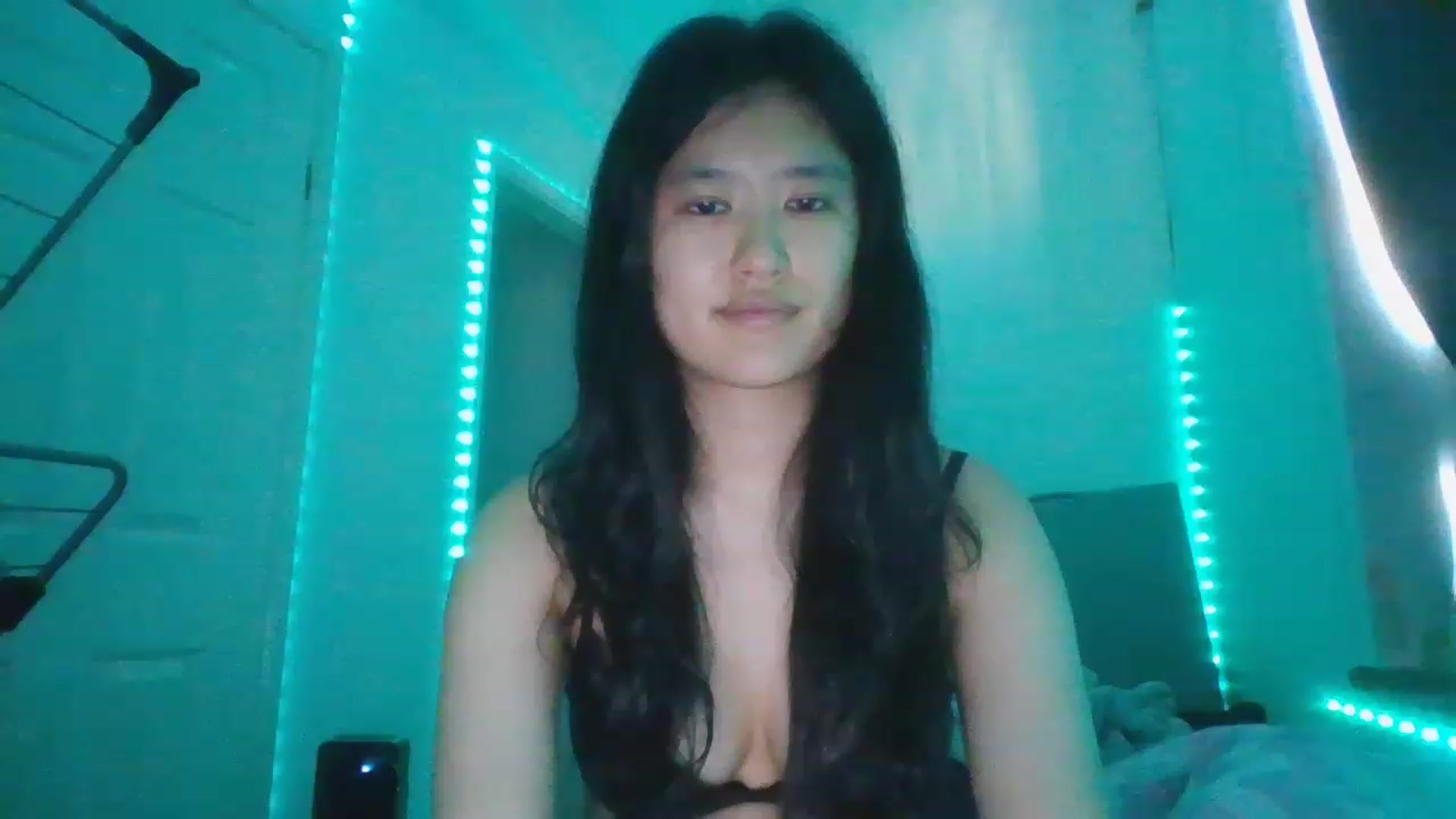 Gallery image thumbnail from Blazinazn420_'s myfreecams stream on, 02/06/2023, 14:23 image 16 of 20