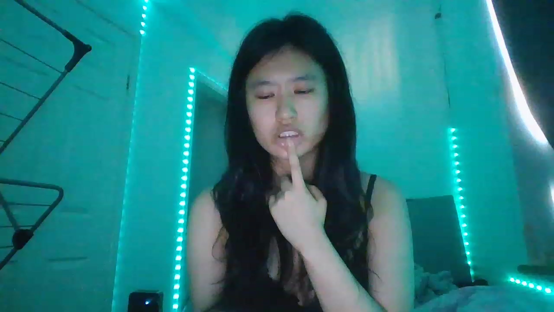 Gallery image thumbnail from Blazinazn420_'s myfreecams stream on, 02/06/2023, 14:23 image 3 of 20