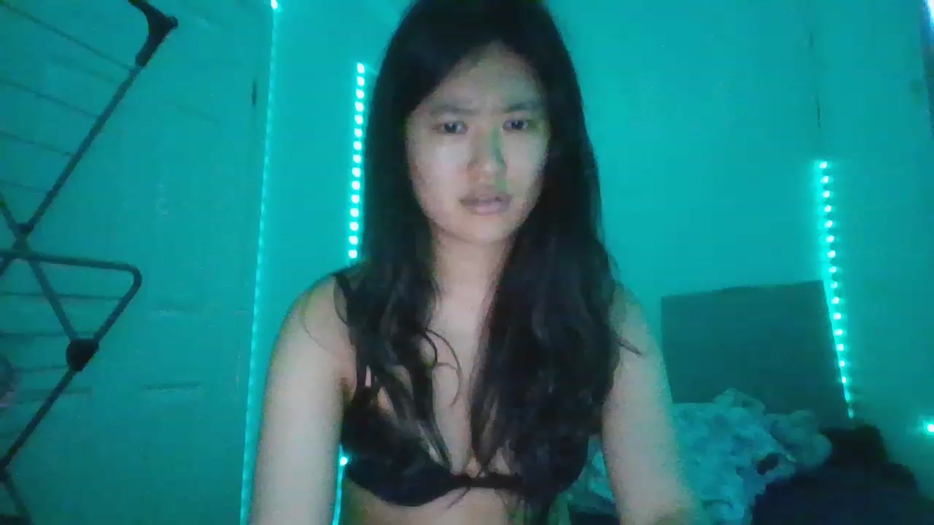 Gallery image thumbnail from Blazinazn420_'s myfreecams stream on, 02/06/2023, 17:01 image 15 of 20