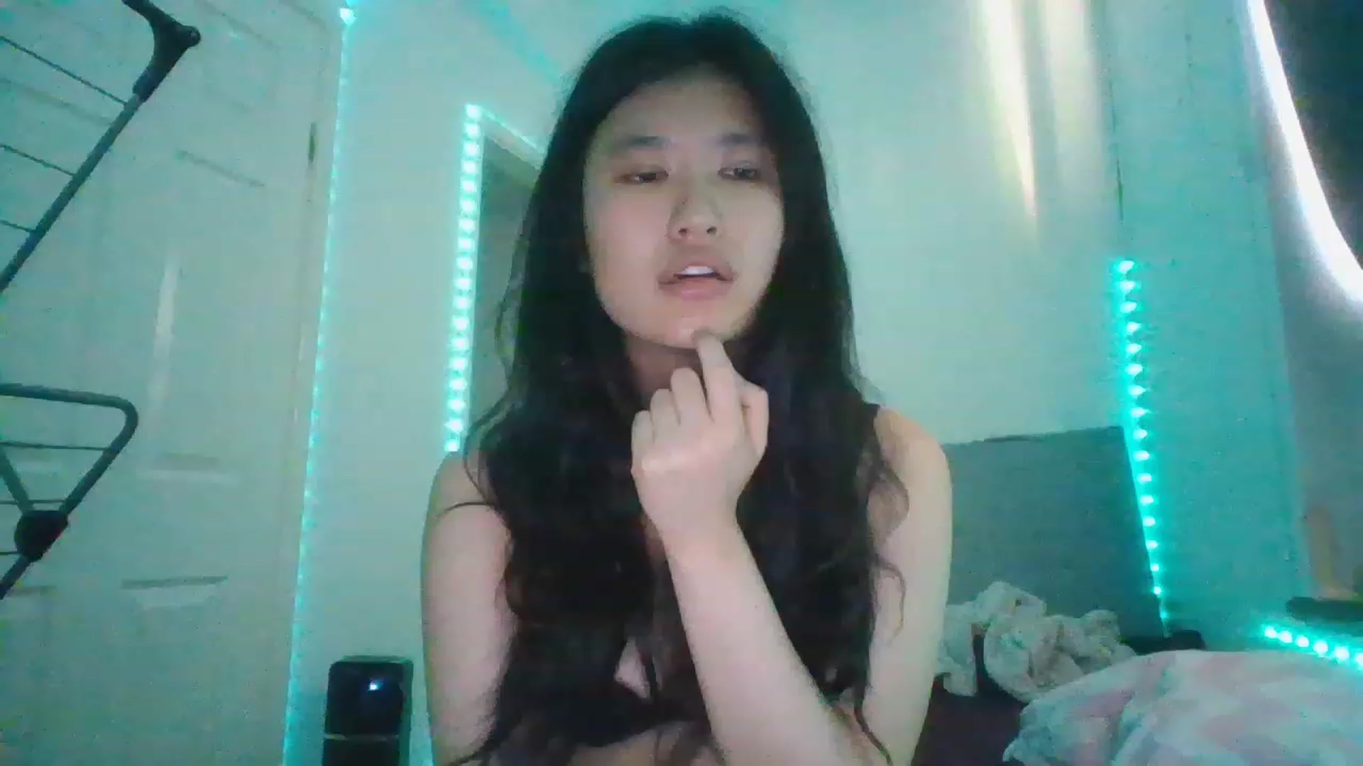 Gallery image thumbnail from Blazinazn420_'s myfreecams stream on, 02/06/2023, 17:01 image 11 of 20