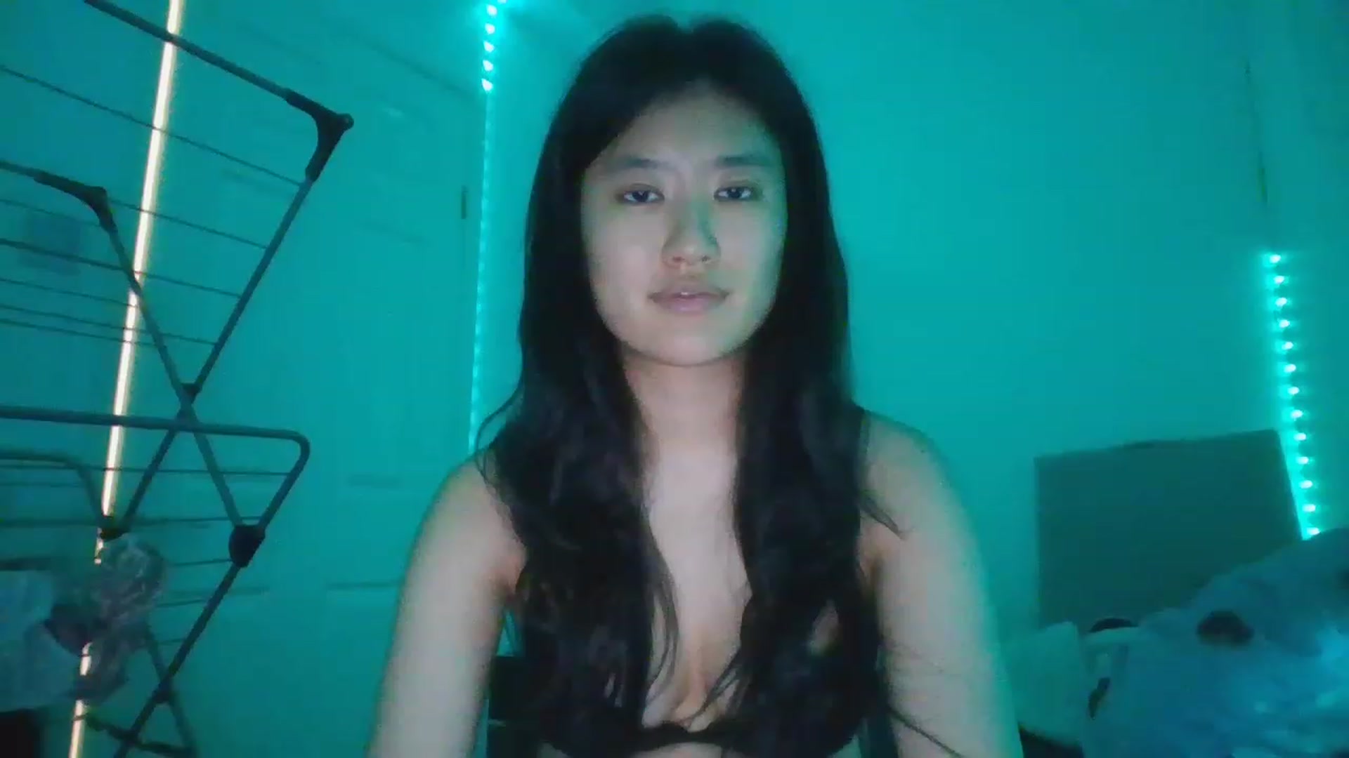 Gallery image thumbnail from Blazinazn420_'s myfreecams stream on, 02/06/2023, 18:05 image 3 of 20