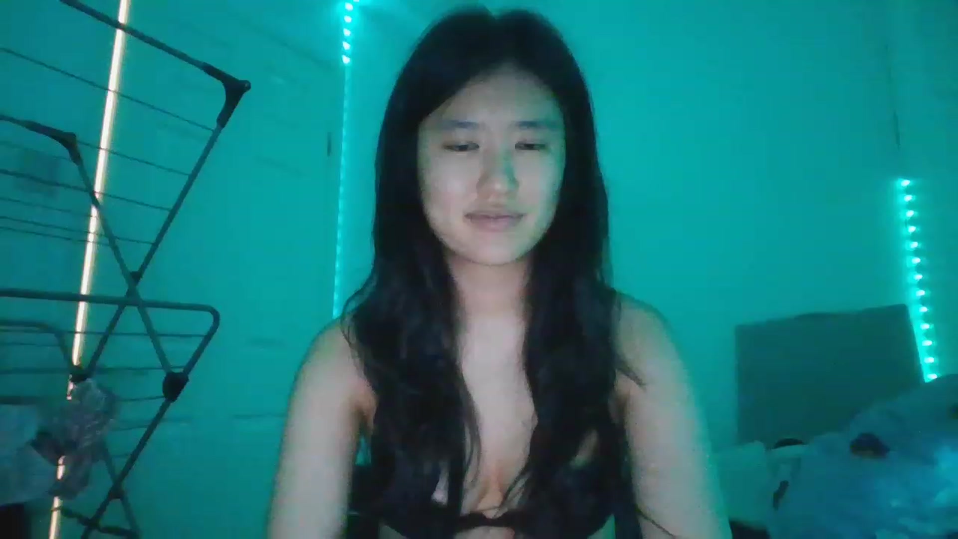 Gallery image thumbnail from Blazinazn420_'s myfreecams stream on, 02/06/2023, 18:05 image 2 of 20
