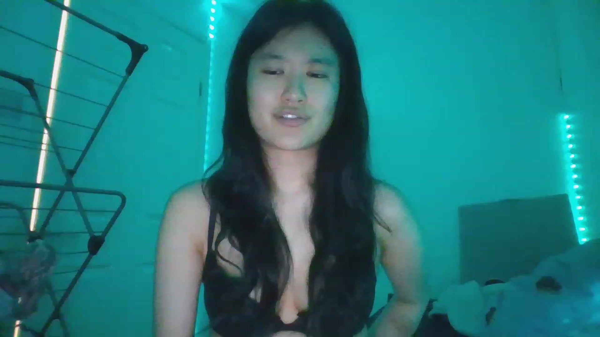 Gallery image thumbnail from Blazinazn420_'s myfreecams stream on, 02/06/2023, 18:05 image 14 of 20