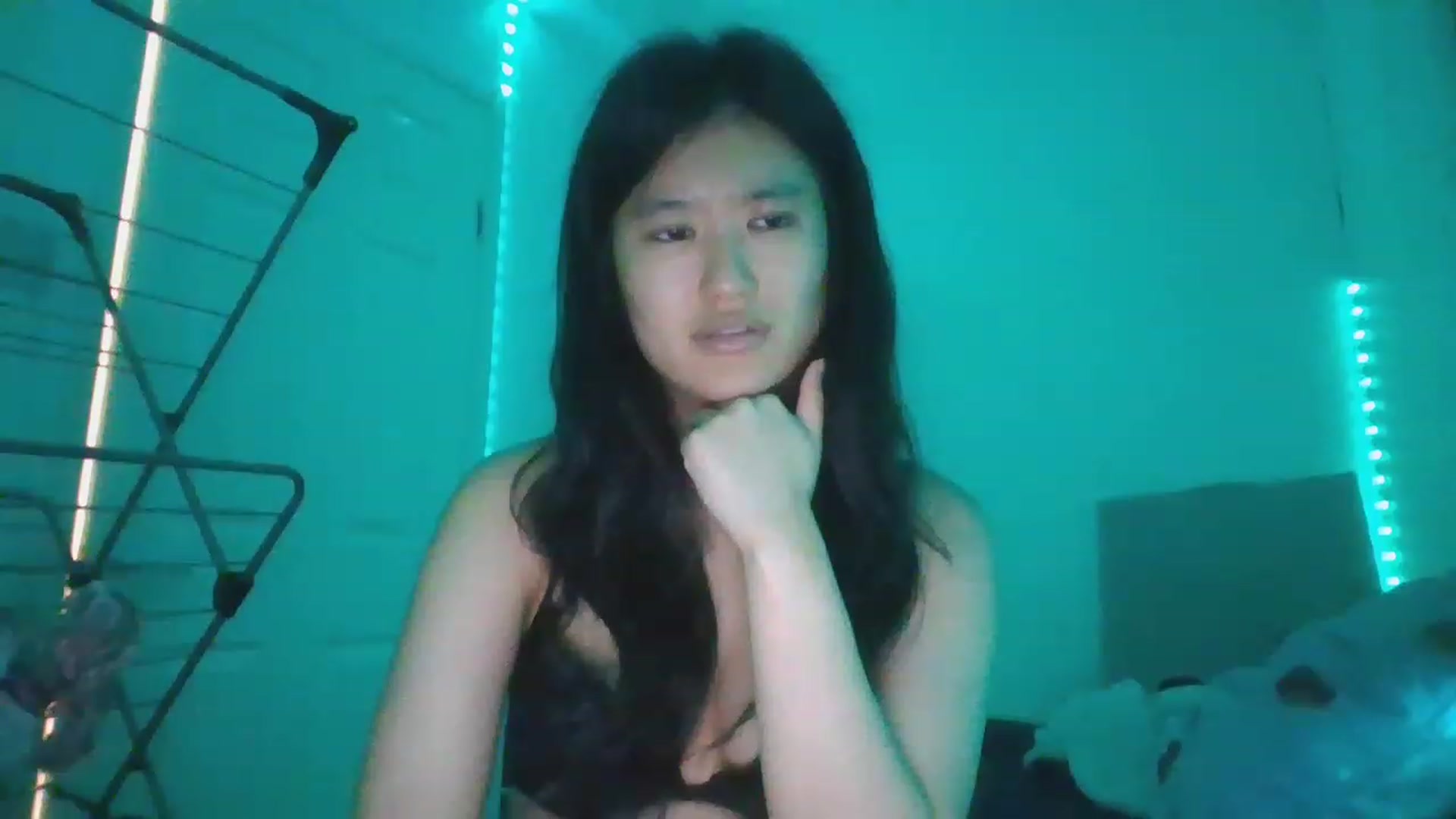 Gallery image thumbnail from Blazinazn420_'s myfreecams stream on, 02/06/2023, 18:05 image 9 of 20