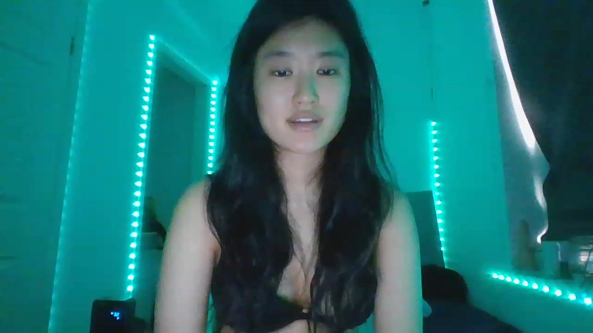 Gallery image thumbnail from Blazinazn420_'s myfreecams stream on, 02/08/2023, 09:22 image 17 of 20