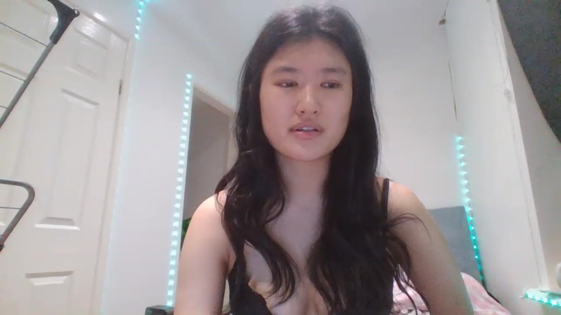 Gallery image thumbnail from Blazinazn420_'s myfreecams stream on, 02/09/2023, 08:36 image 7 of 20