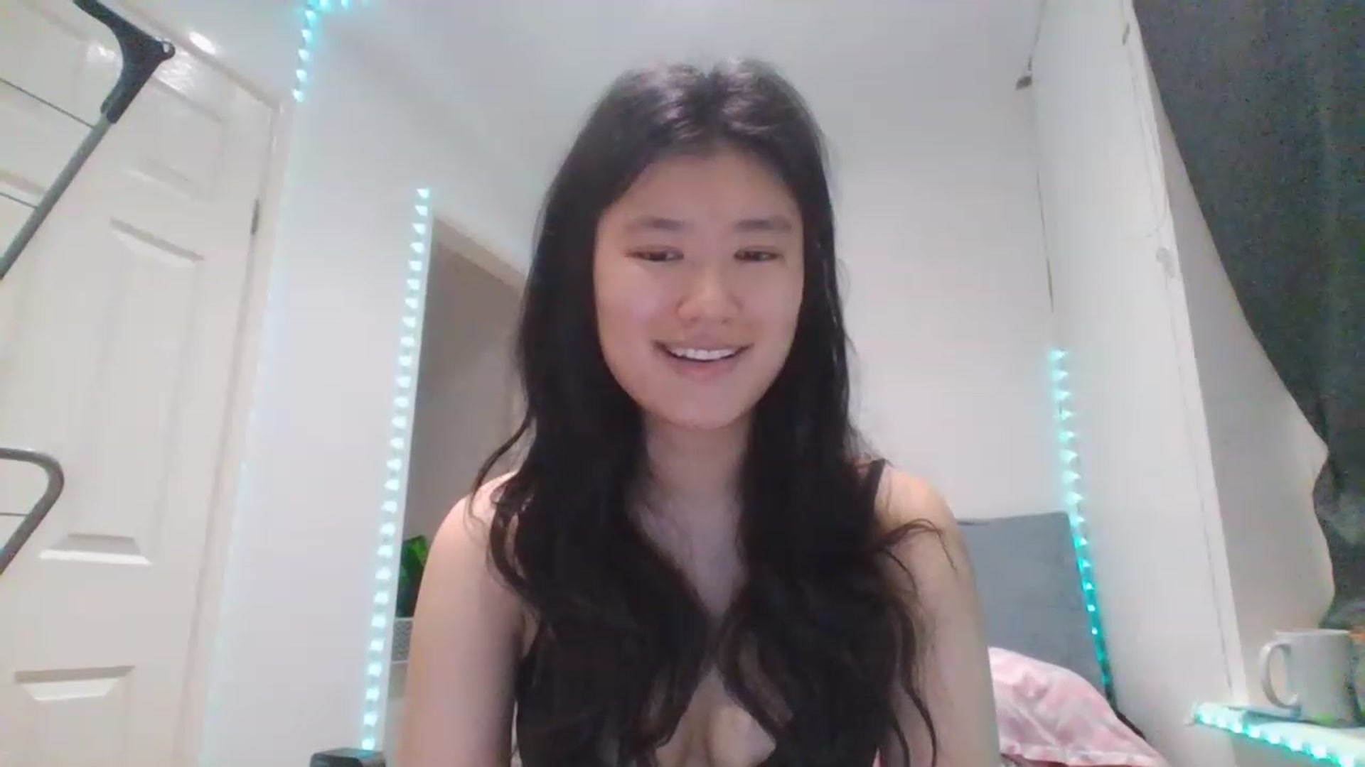 Gallery image thumbnail from Blazinazn420_'s myfreecams stream on, 02/09/2023, 08:36 image 6 of 20