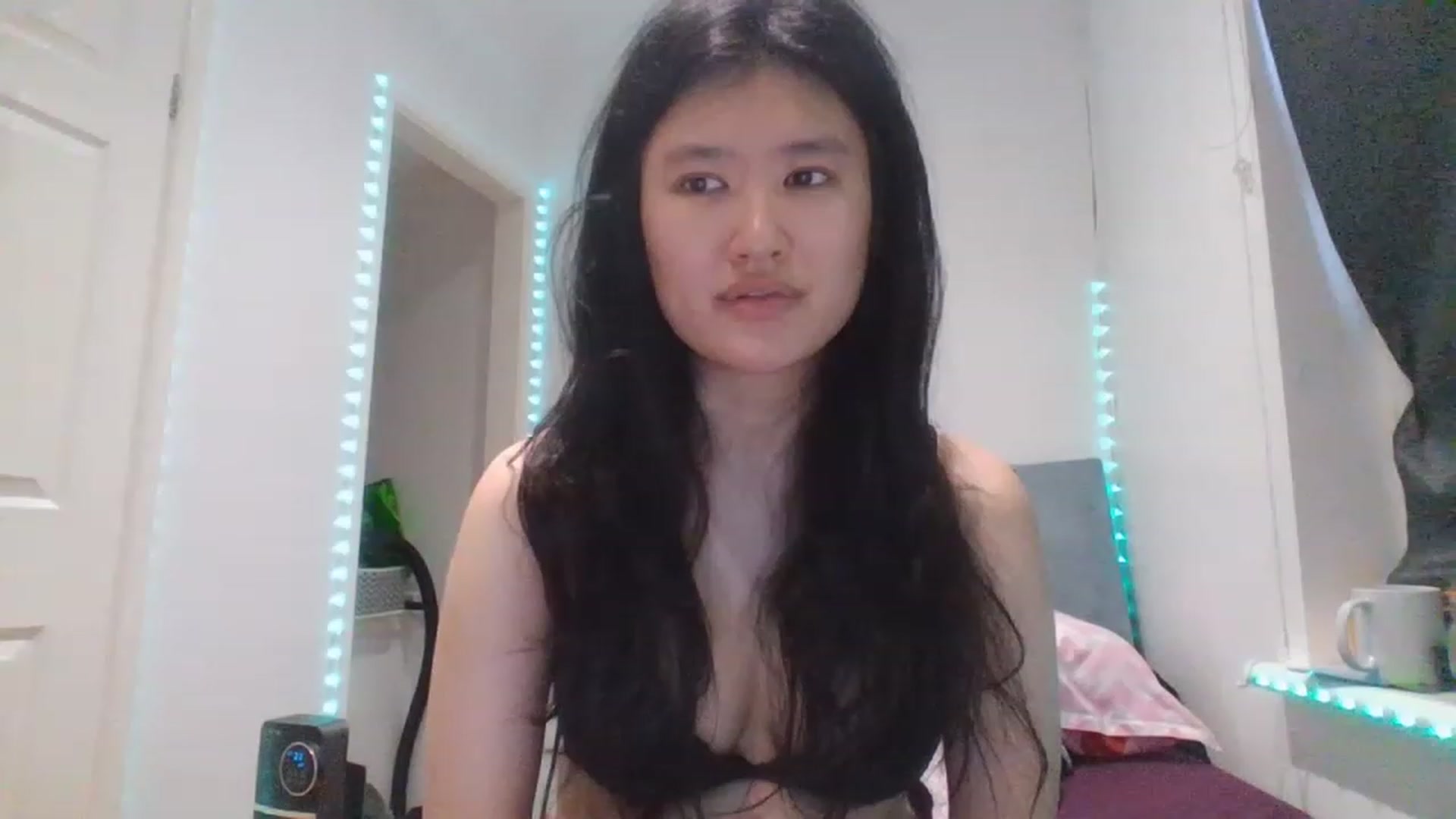 Gallery image thumbnail from Blazinazn420_'s myfreecams stream on, 02/09/2023, 08:36 image 14 of 20
