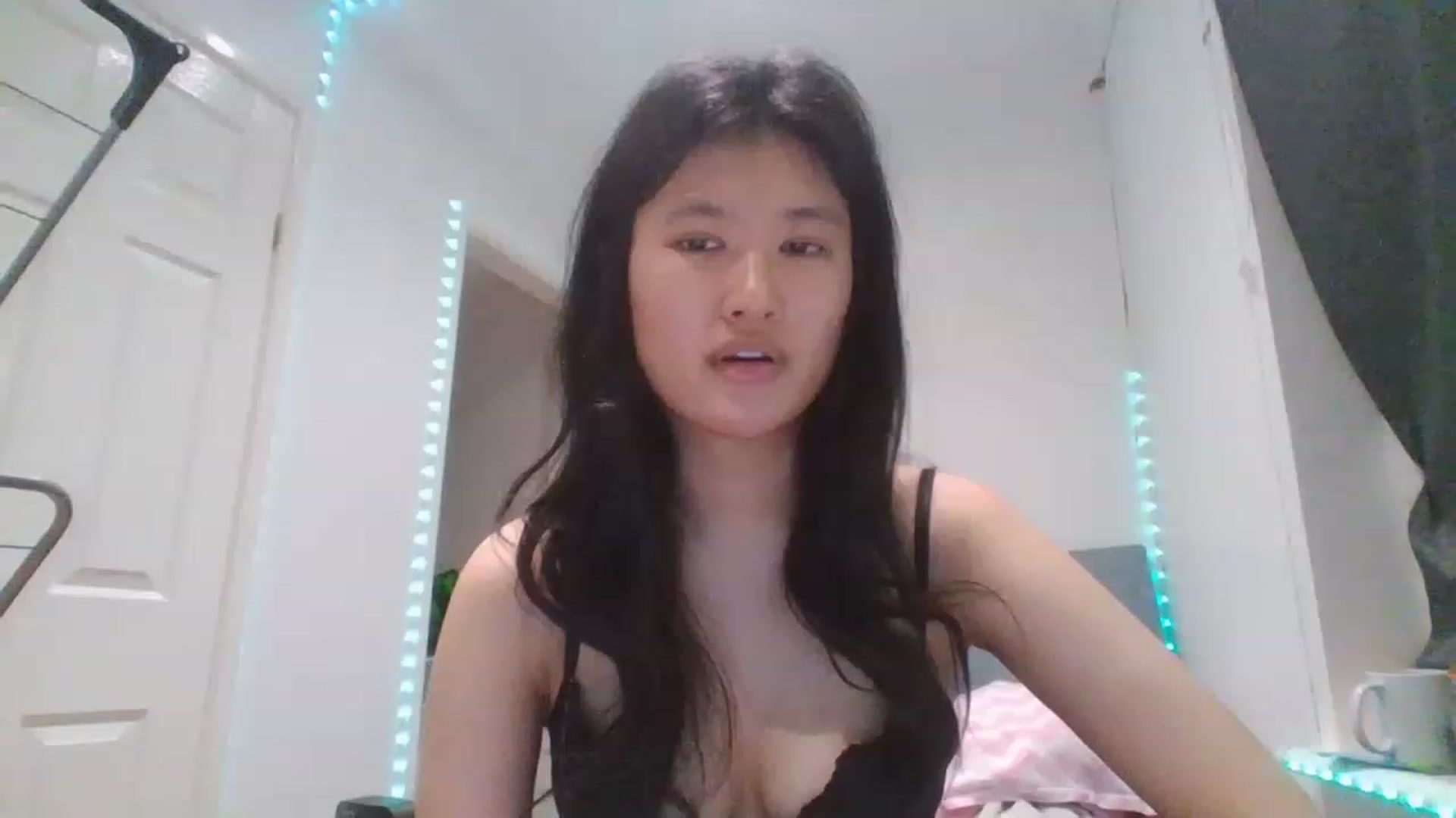 Gallery image thumbnail from Blazinazn420_'s myfreecams stream on, 02/09/2023, 08:36 image 5 of 20