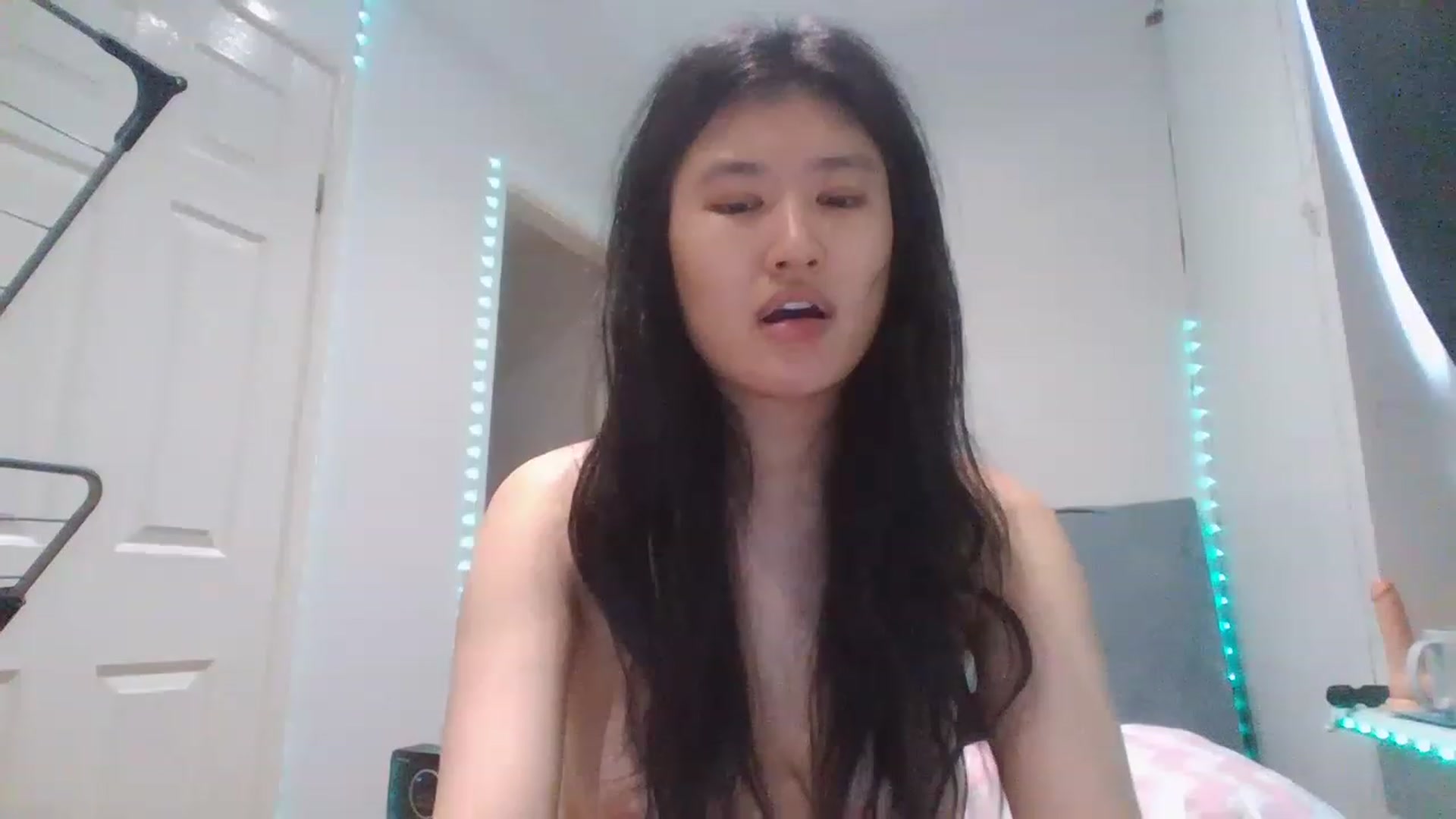 Gallery image thumbnail from Blazinazn420_'s myfreecams stream on, 02/09/2023, 10:10 image 4 of 20