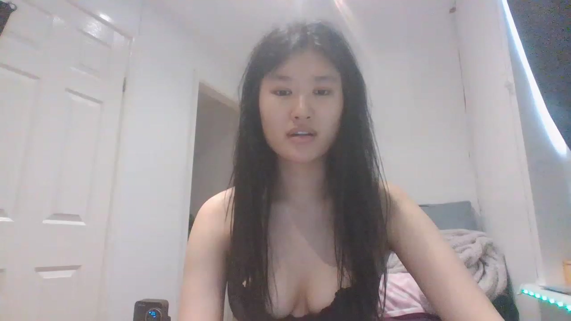 Gallery image thumbnail from Blazinazn420_'s myfreecams stream on, 02/10/2023, 13:27 image 9 of 20