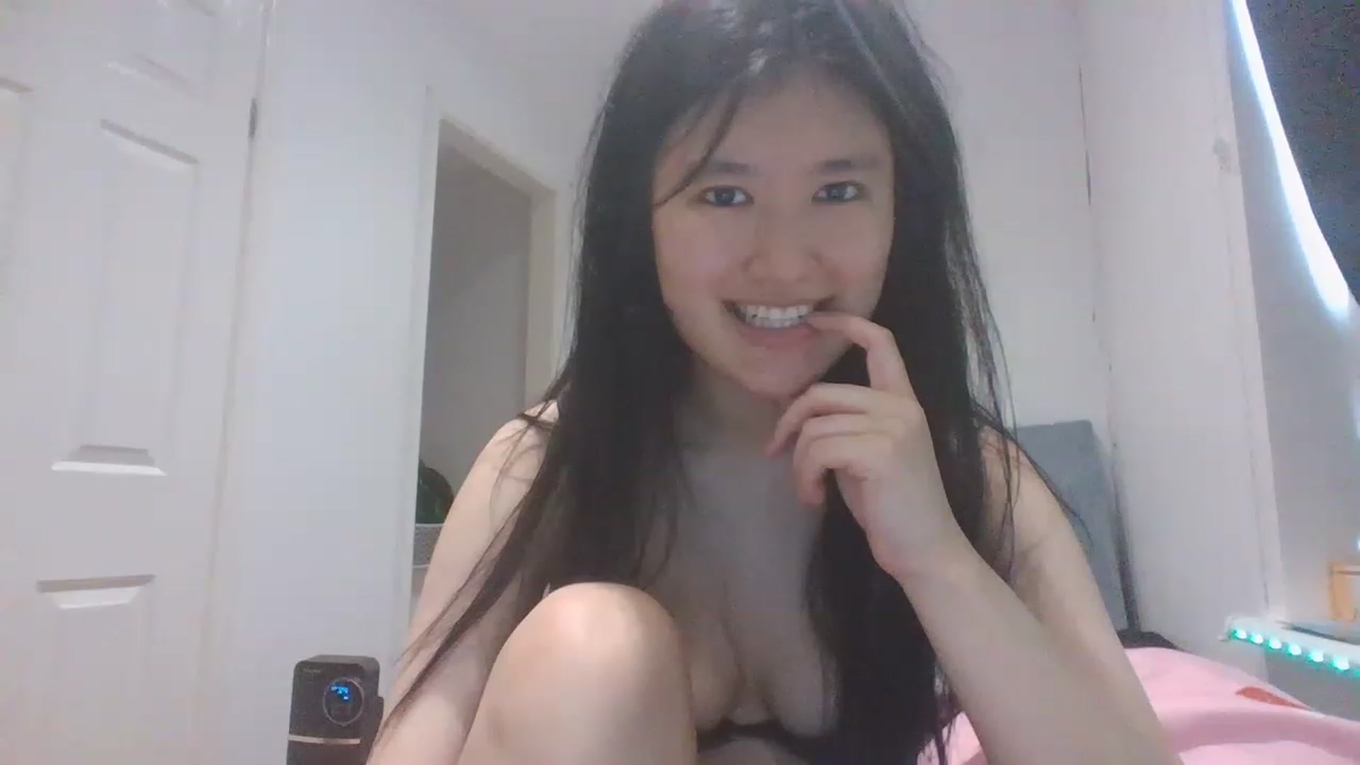 Gallery image thumbnail from Blazinazn420_'s myfreecams stream on, 02/10/2023, 14:49 image 5 of 20