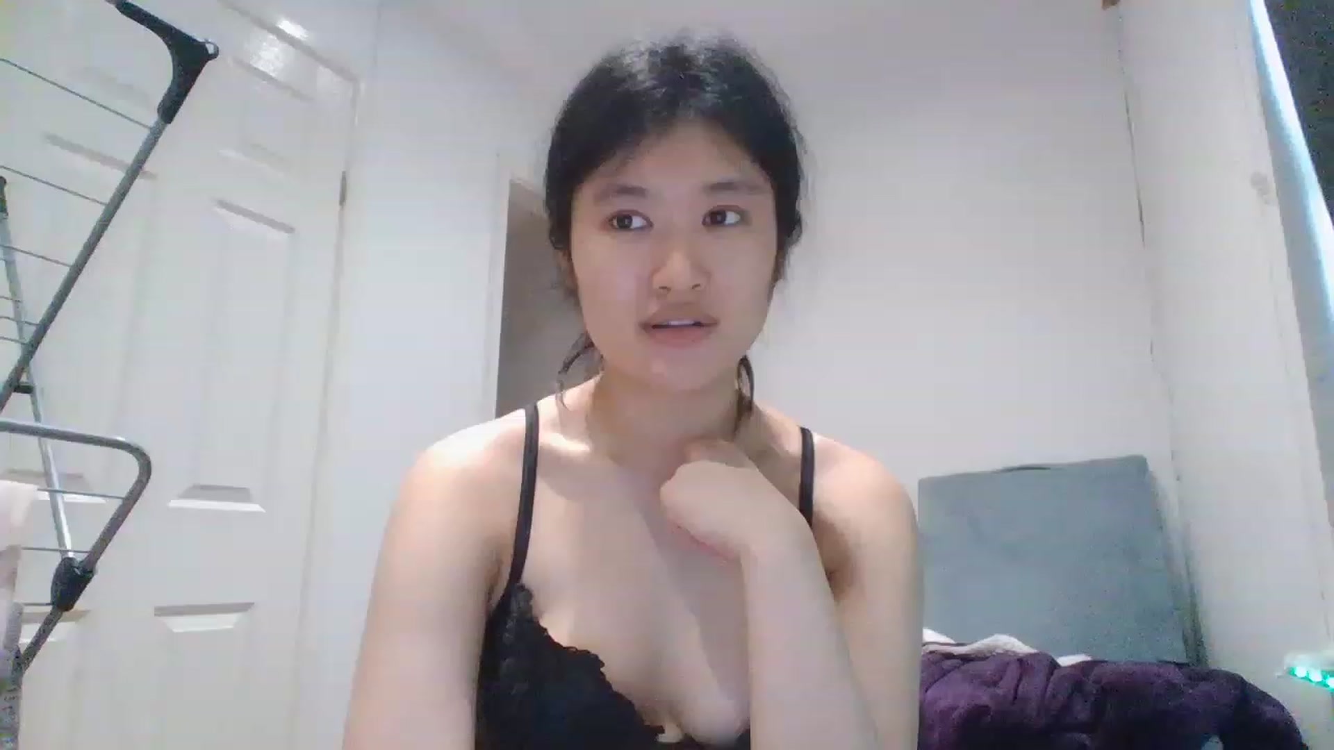 Gallery image thumbnail from Blazinazn420_'s myfreecams stream on, 02/11/2023, 16:32 image 16 of 20