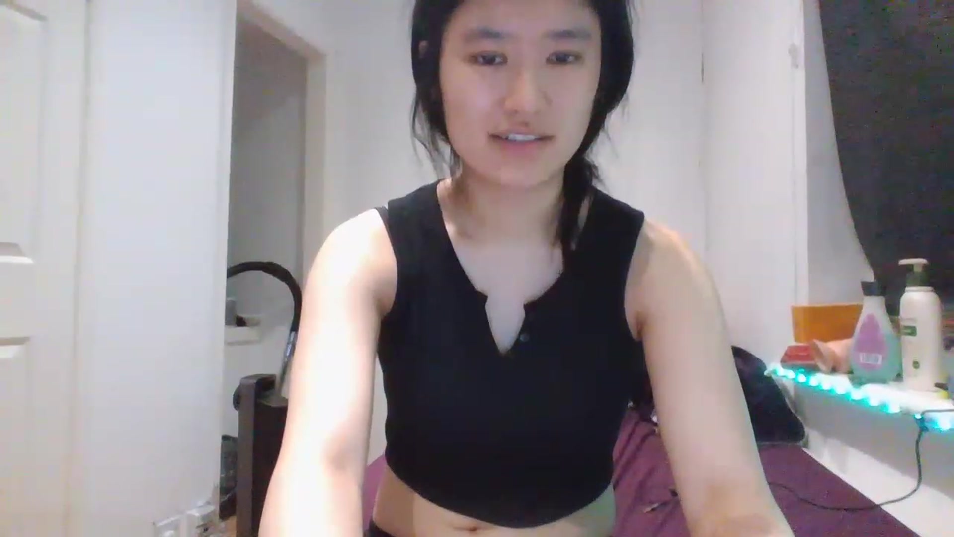 Gallery image thumbnail from Blazinazn420_'s myfreecams stream on, 02/22/2023, 20:15 image 15 of 20