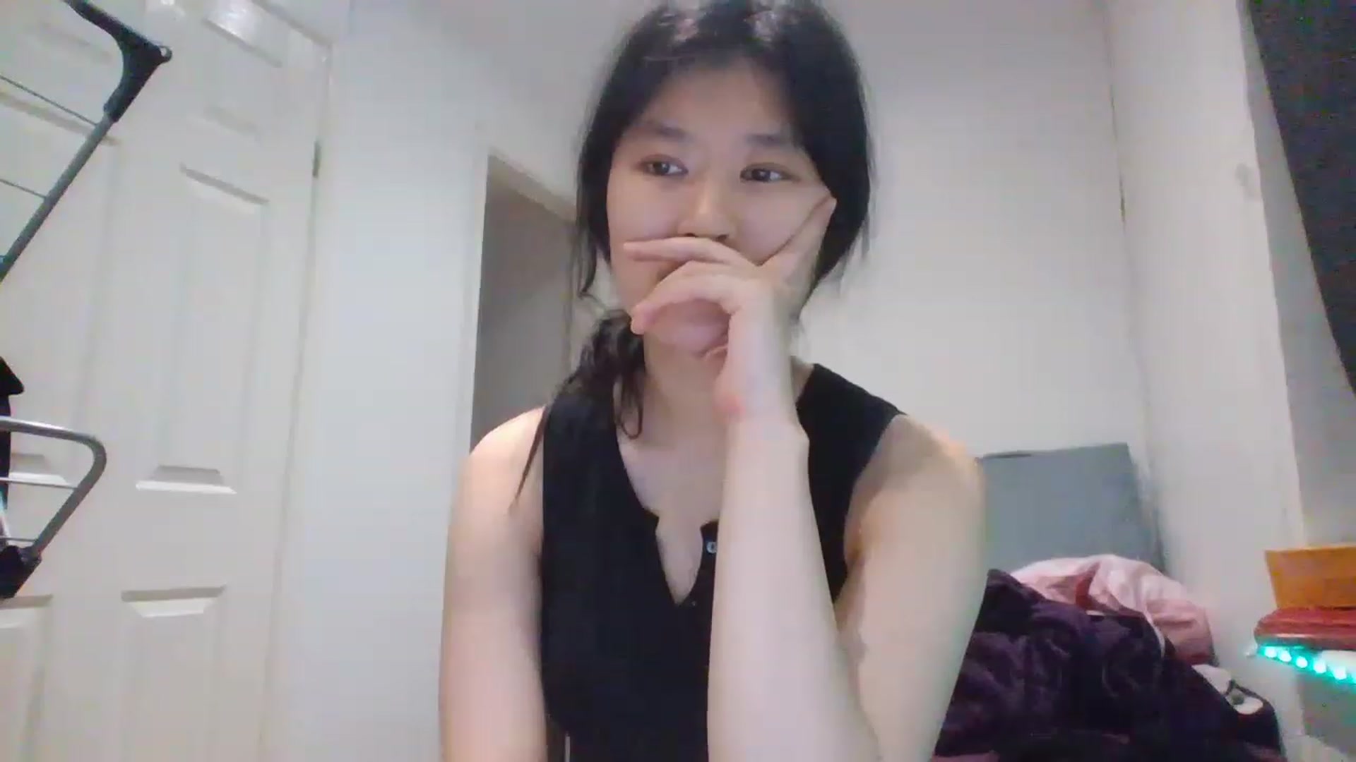 Gallery image thumbnail from Blazinazn420_'s myfreecams stream on, 02/23/2023, 20:38 image 7 of 20