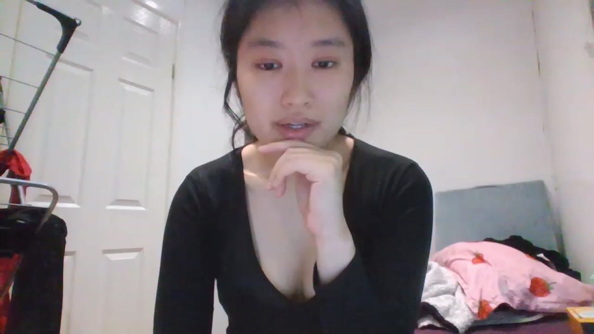 Gallery image thumbnail from Blazinazn420_'s myfreecams stream on, 02/26/2023, 24:42 image 7 of 20