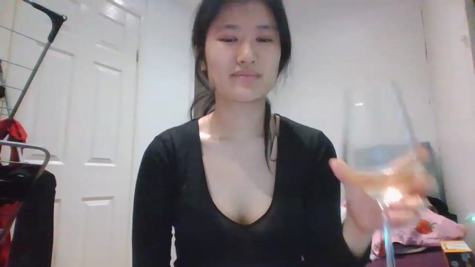Gallery image thumbnail from Blazinazn420_'s myfreecams stream on, 02/26/2023, 24:42 image 12 of 20