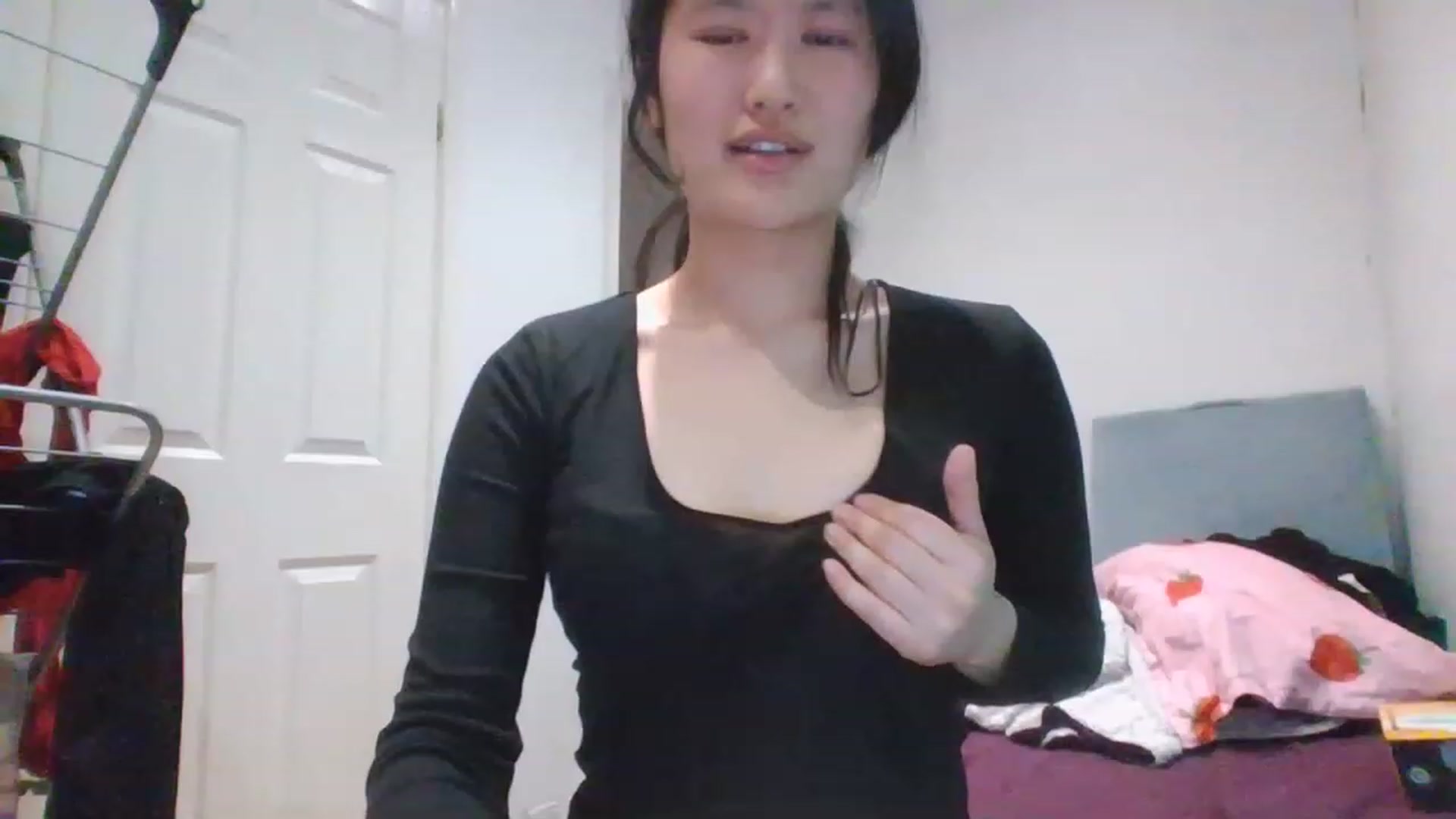 Gallery image thumbnail from Blazinazn420_'s myfreecams stream on, 02/26/2023, 24:42 image 19 of 20