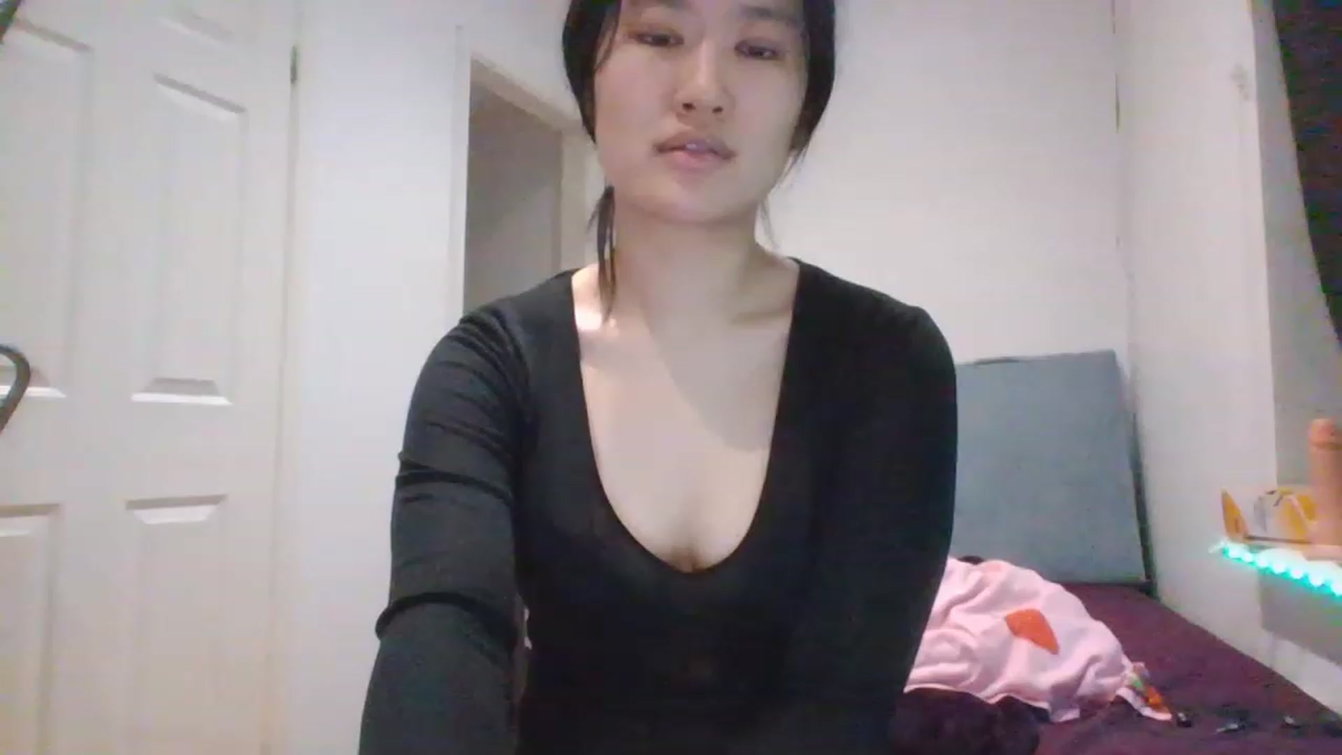 Gallery image thumbnail from Blazinazn420_'s myfreecams stream on, 02/26/2023, 23:19 image 16 of 20
