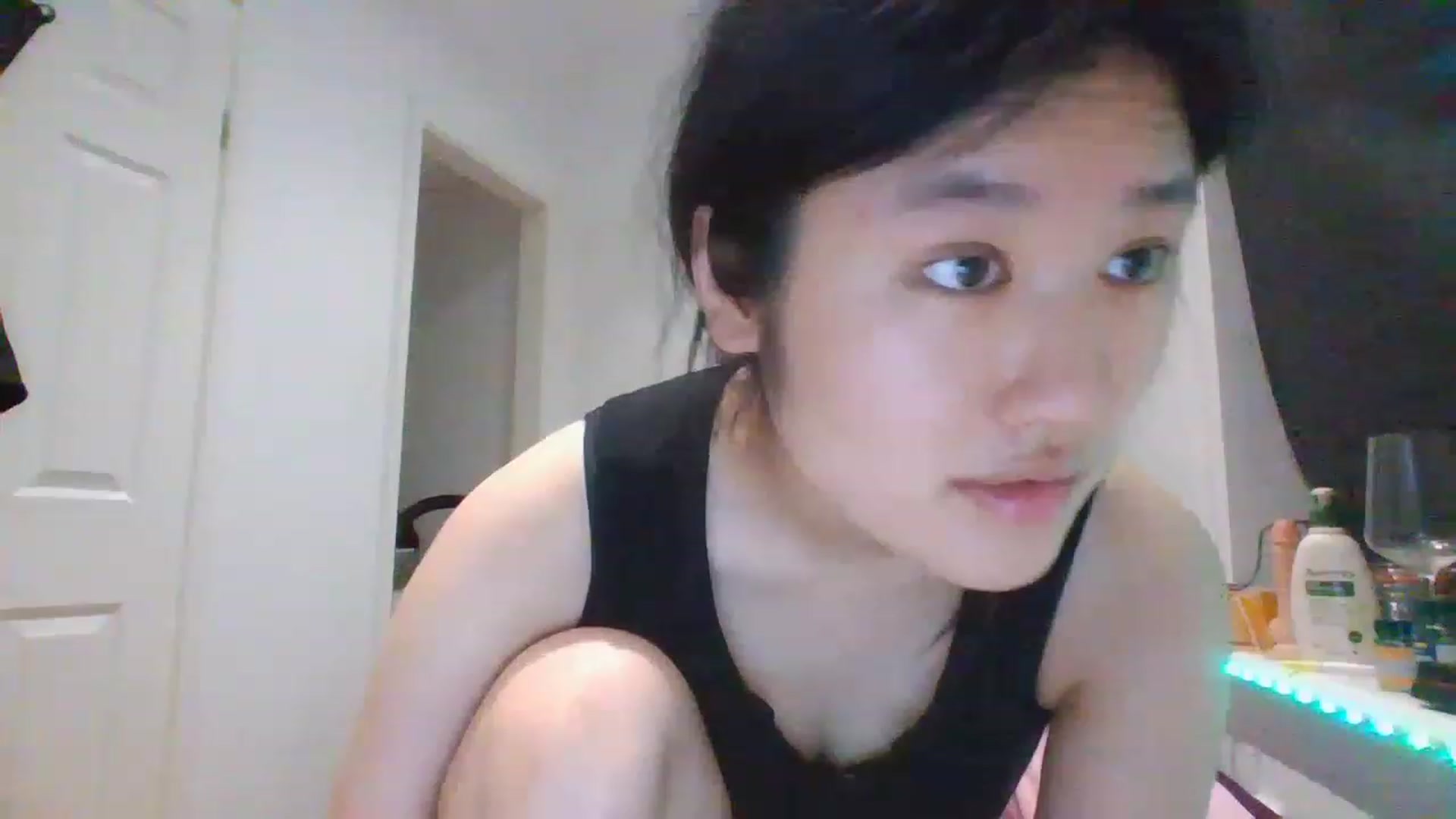 Gallery image thumbnail from Blazinazn420_'s myfreecams stream on, 02/27/2023, 23:46 image 7 of 20