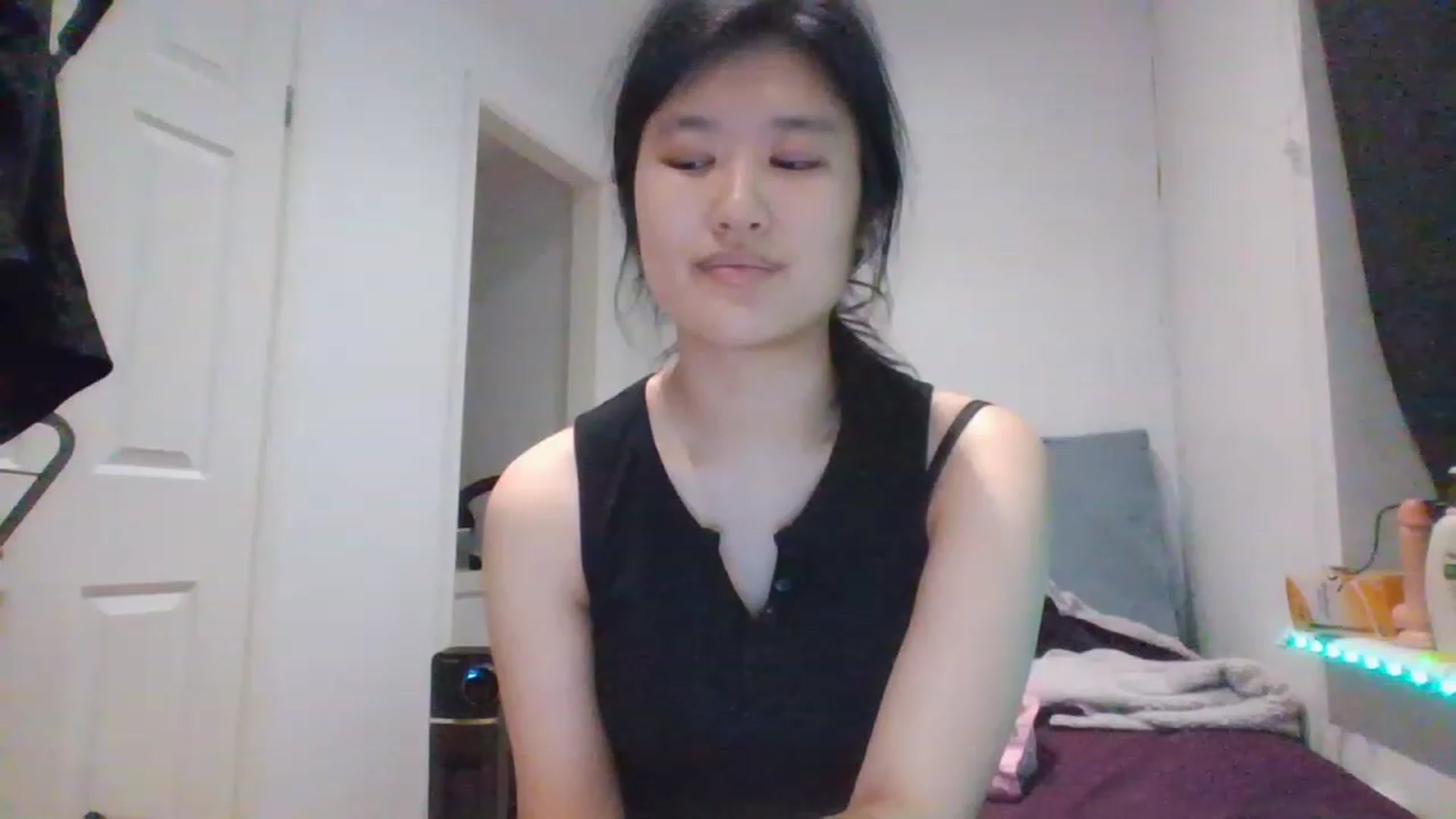 Gallery image thumbnail from Blazinazn420_'s myfreecams stream on, 02/28/2023, 03:28 image 5 of 20