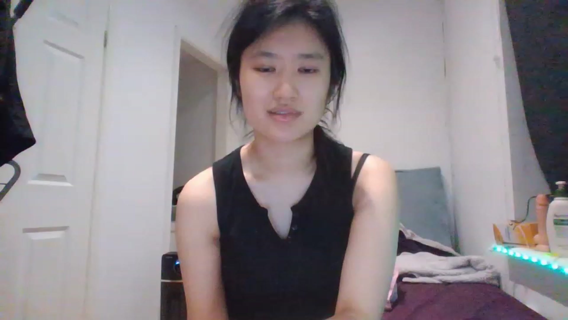 Gallery image thumbnail from Blazinazn420_'s myfreecams stream on, 02/28/2023, 03:28 image 3 of 20