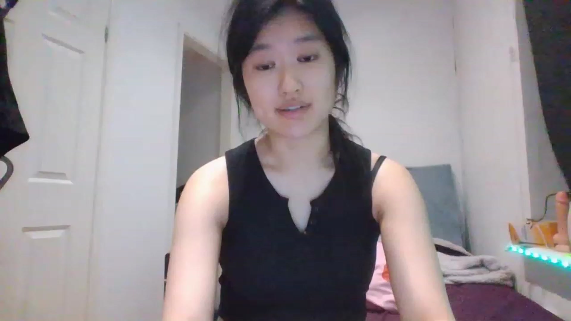 Gallery image thumbnail from Blazinazn420_'s myfreecams stream on, 02/28/2023, 03:28 image 15 of 20