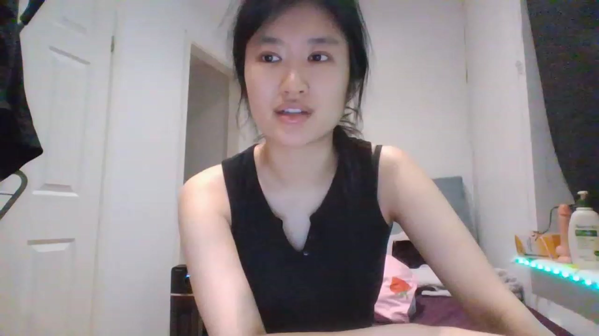 Gallery image thumbnail from Blazinazn420_'s myfreecams stream on, 02/28/2023, 03:28 image 1 of 20